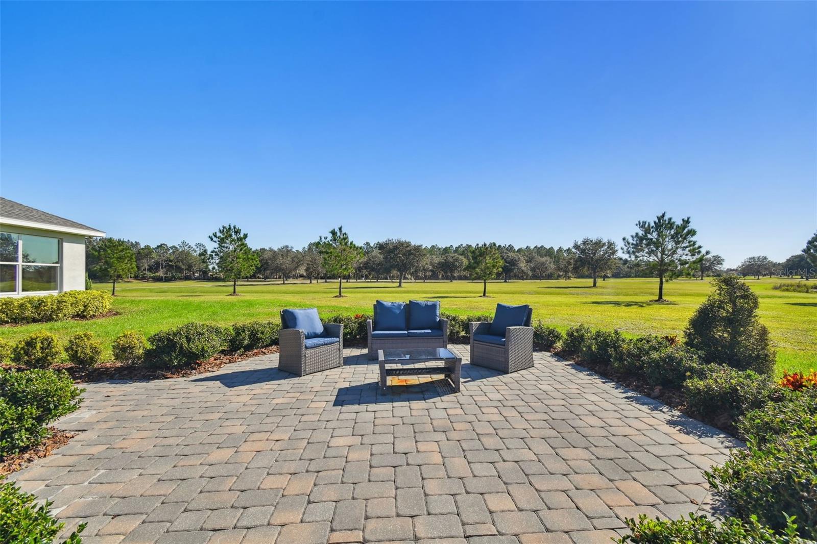 Outdoor Sitting Space