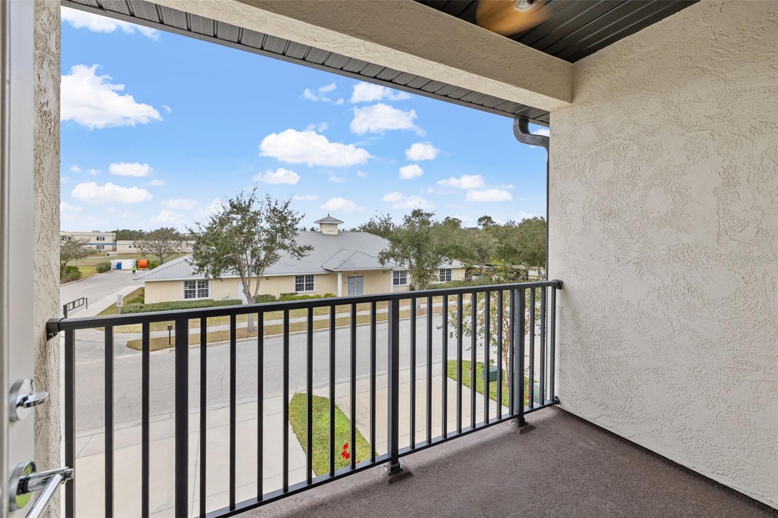 Balcony off bedroom 4