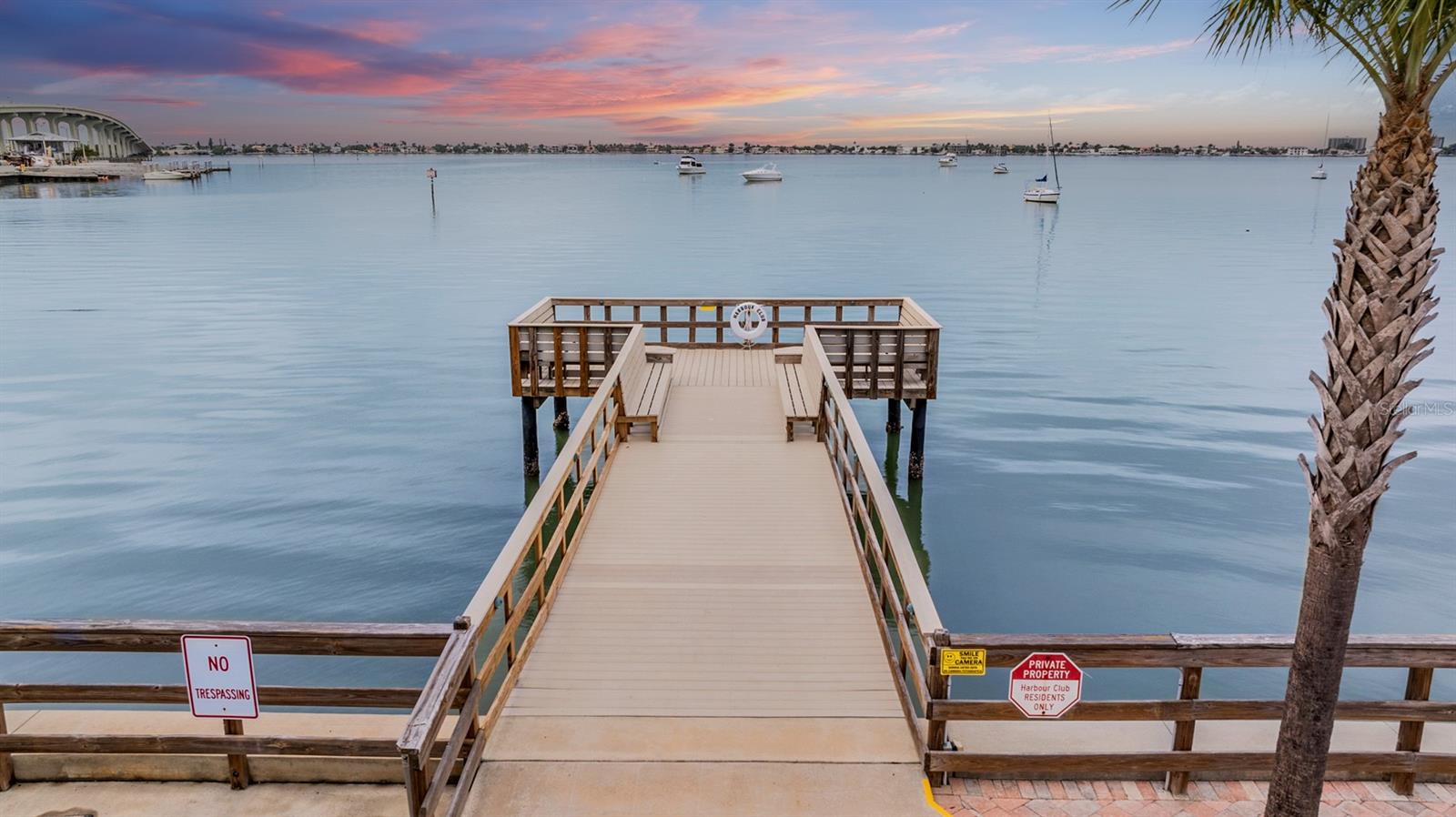 Residents private dock!