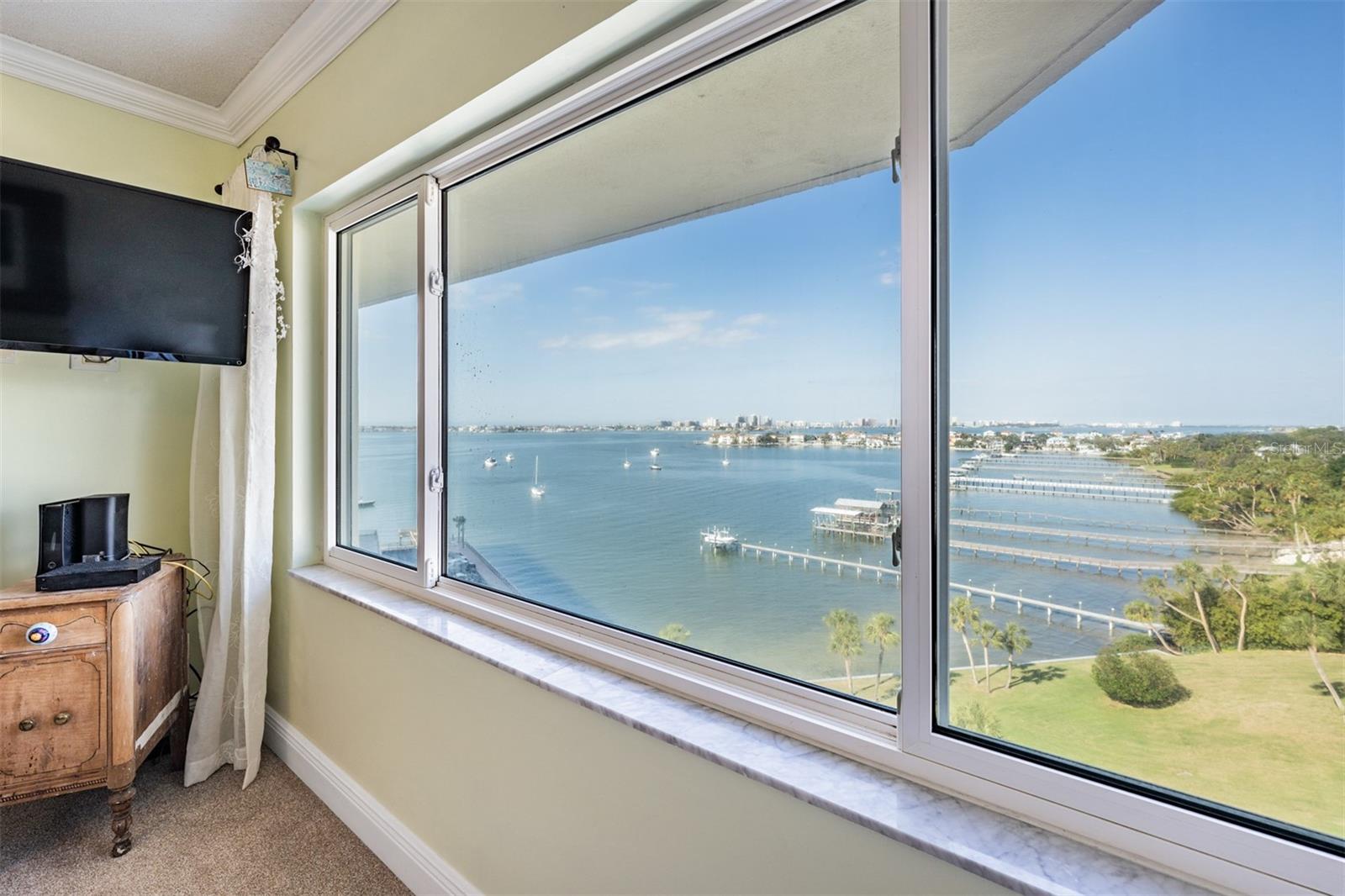 Master Bedroom, Gorgeous Views when you wake up in the morning!  New Carpet and a ceiling fan.