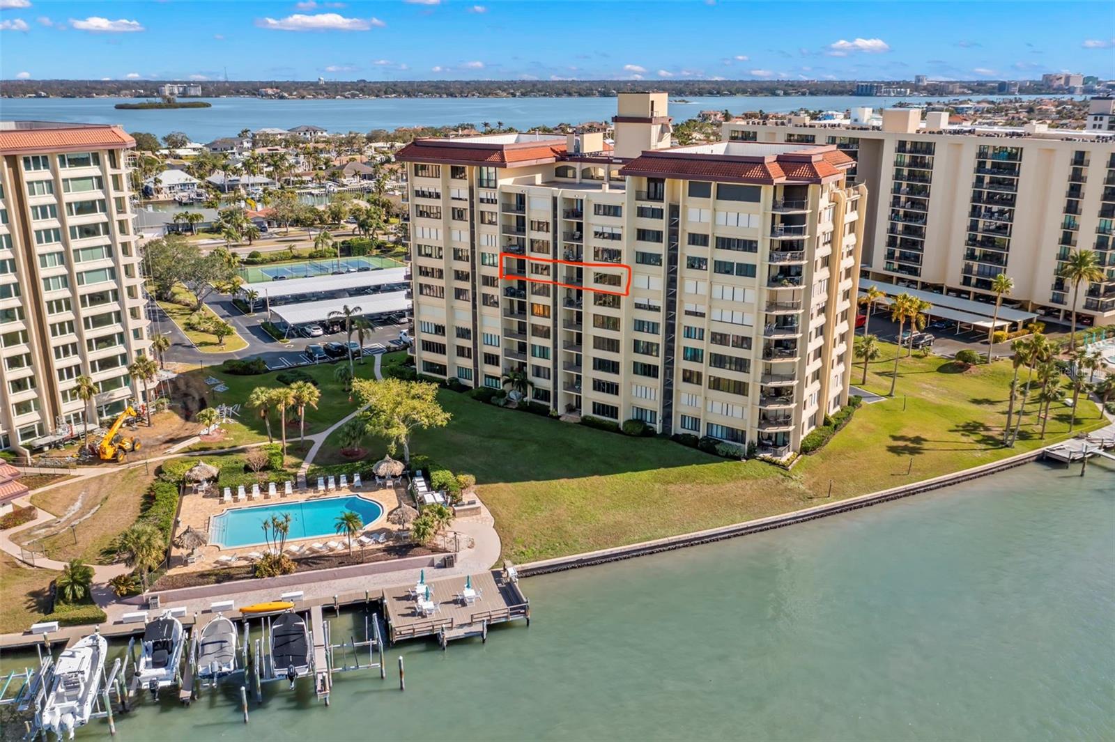 7th floor facing the intercostal and the Gulf!