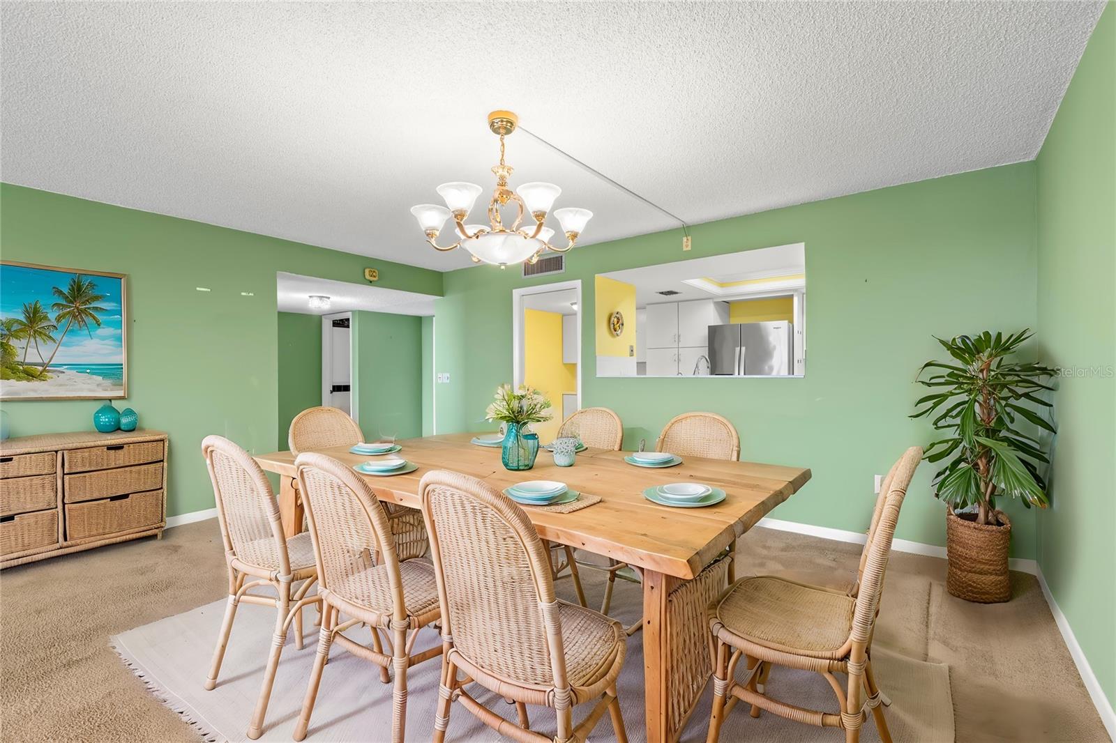 Dining  Room - Virtual Staging