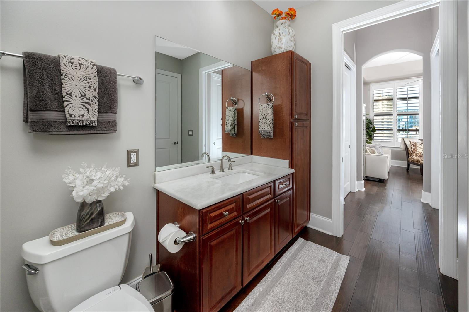 Guest bathroom opens from both the dining area and guest room