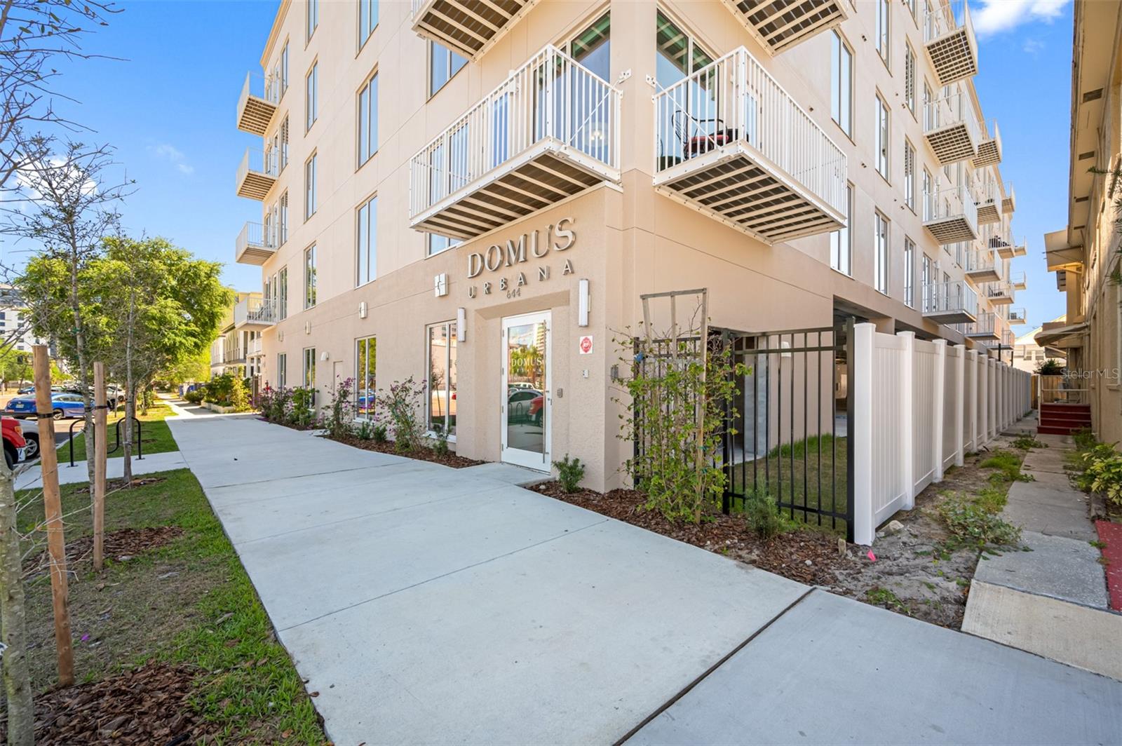 Welcome to Elegant City Living in the heart of Downtown St. Pete