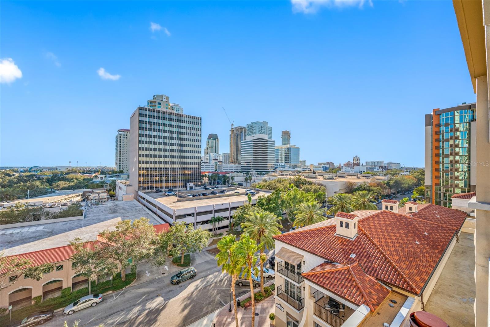 Private Balcony with water views of Tampa Bay & Downtown St Pete