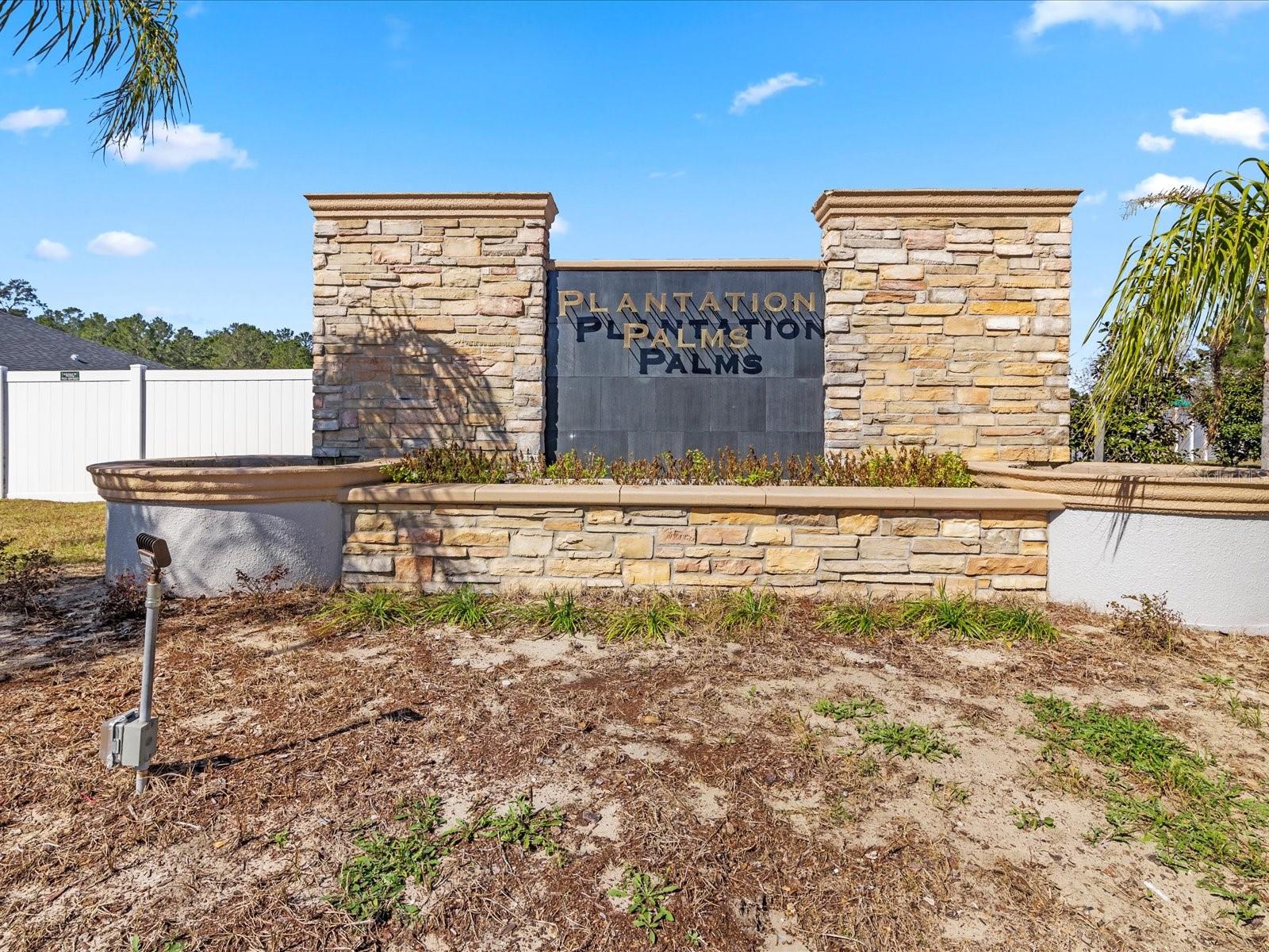 Plantation Palms Community