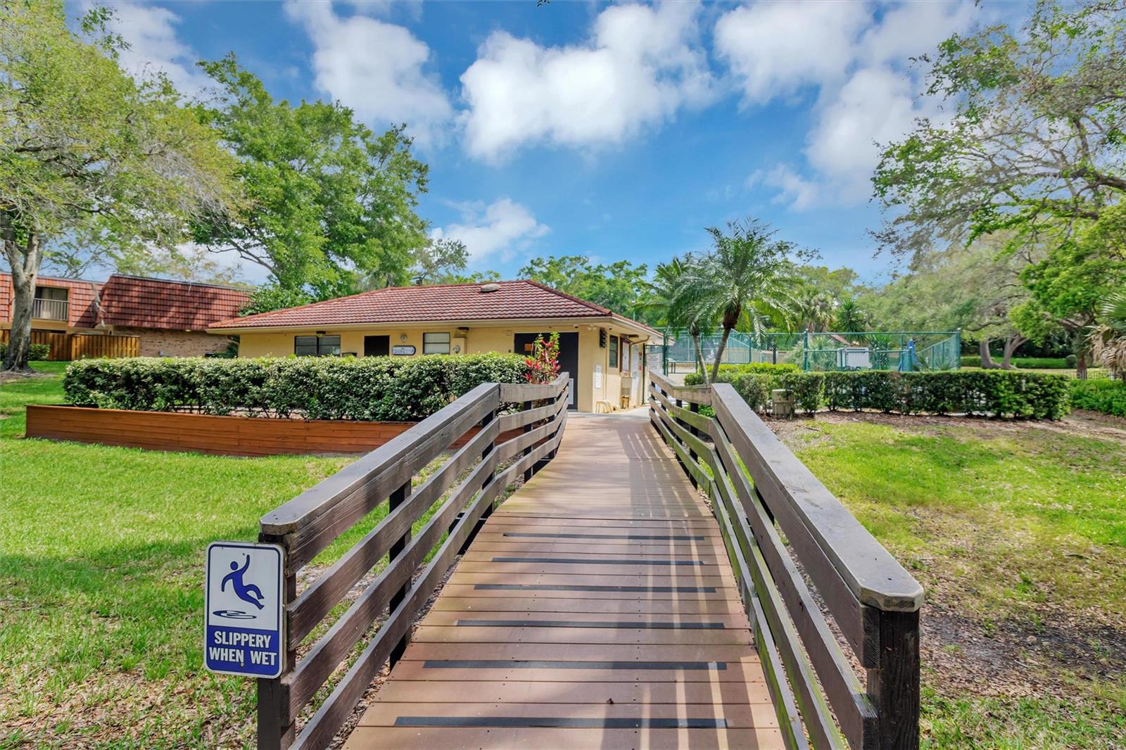 Path to the clubhouse and amenities