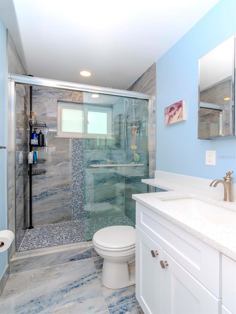 Master Bathroom with Marble floors