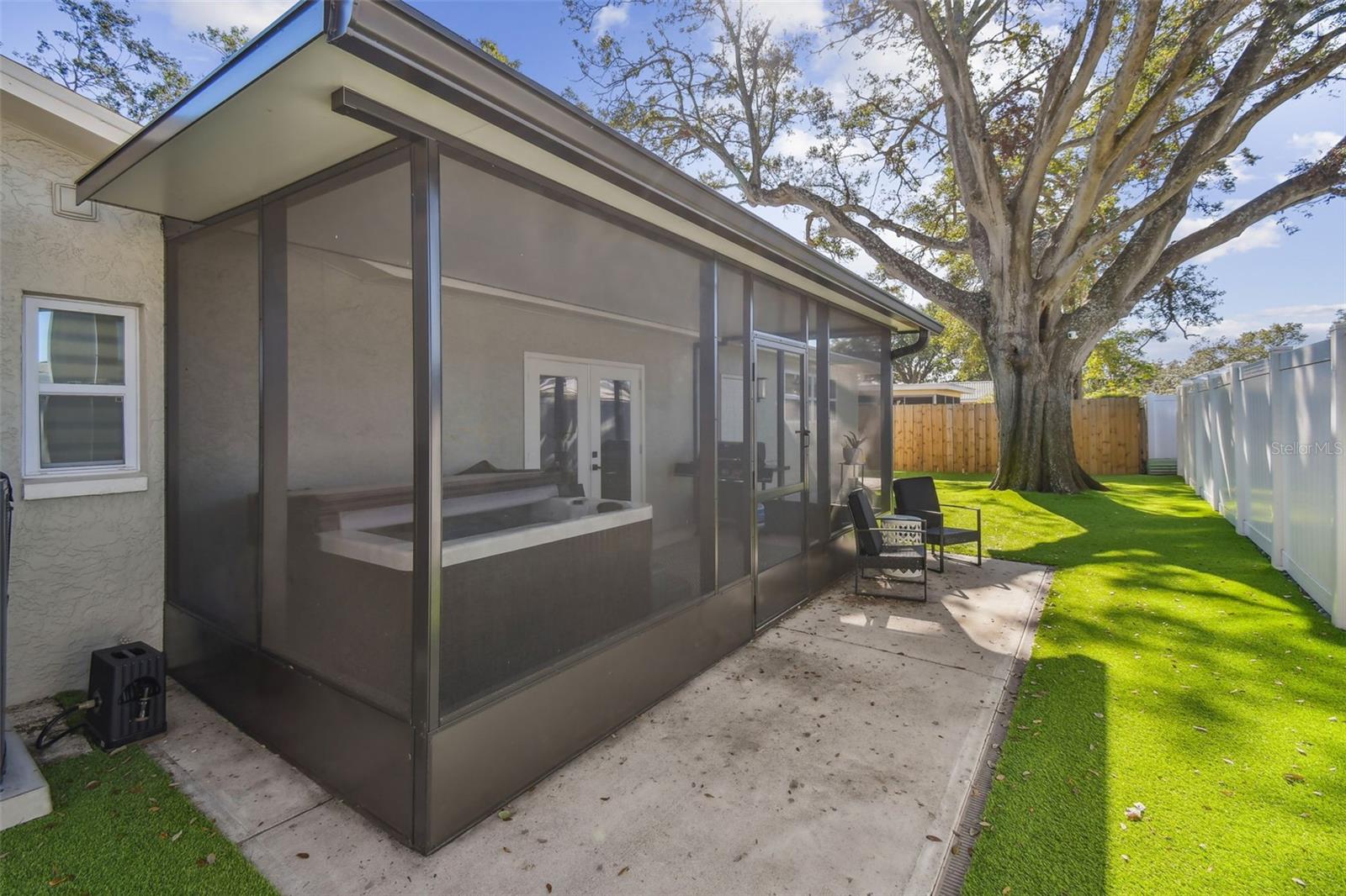 Screened Sun room