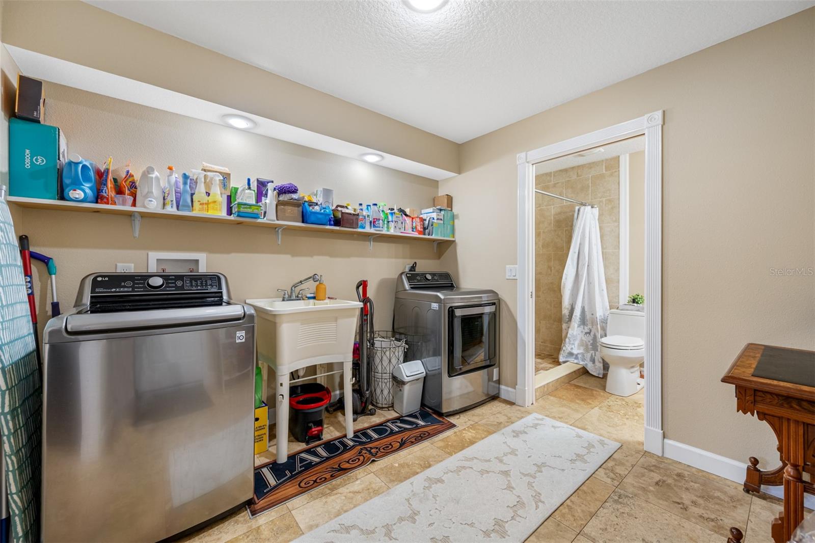 laundry /mud room