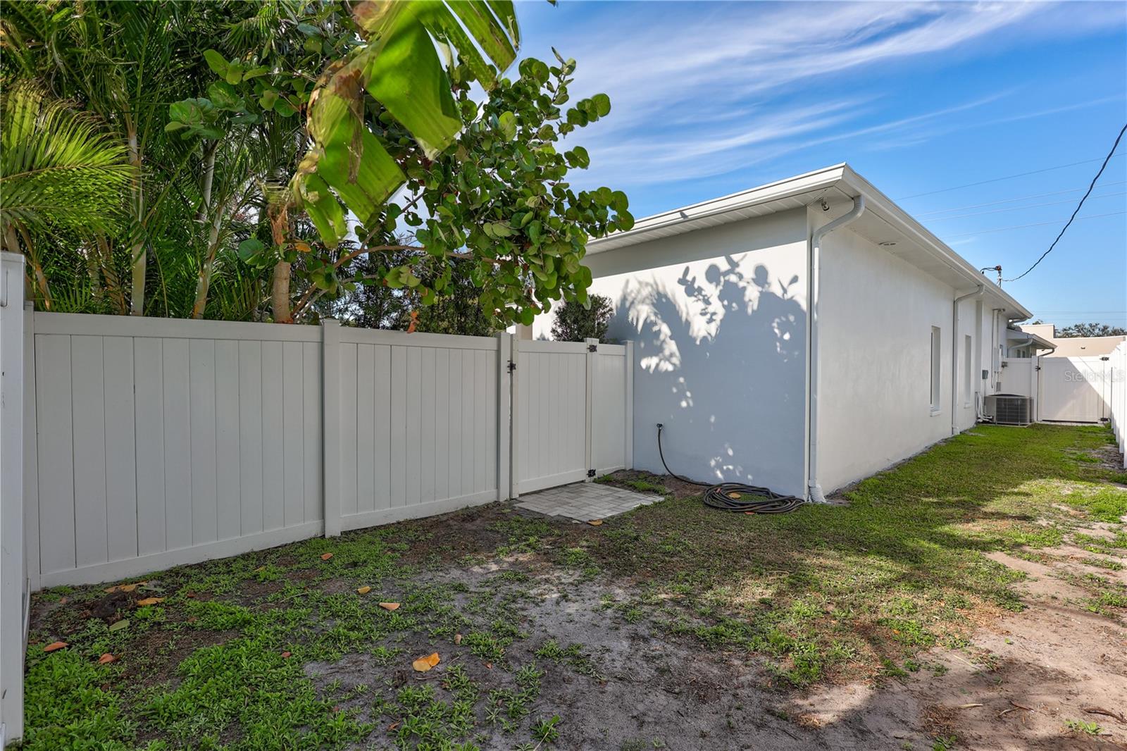 Second fenced area- great for storage building and more