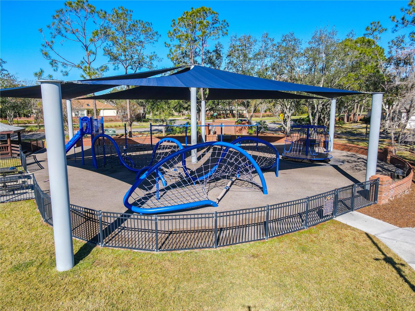 Glenclif Park - playground