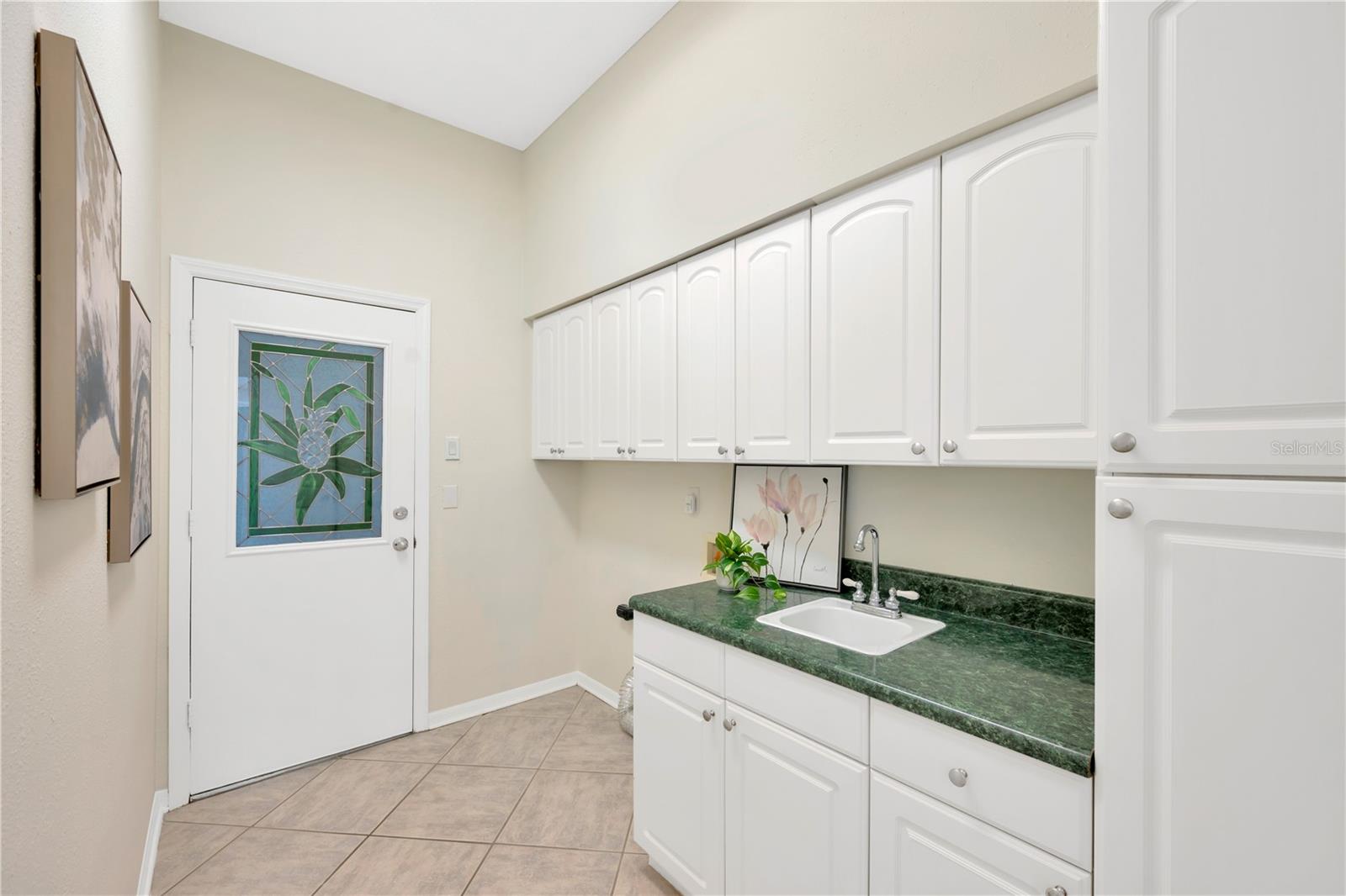 Laundry Room with Lots of Cabinets