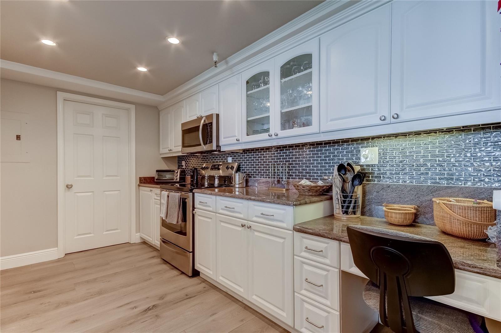 Built-in desk area in Kitchen