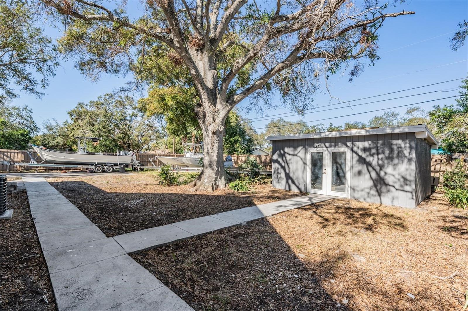 Fenced rear yard - Workshop/Shed - Storage