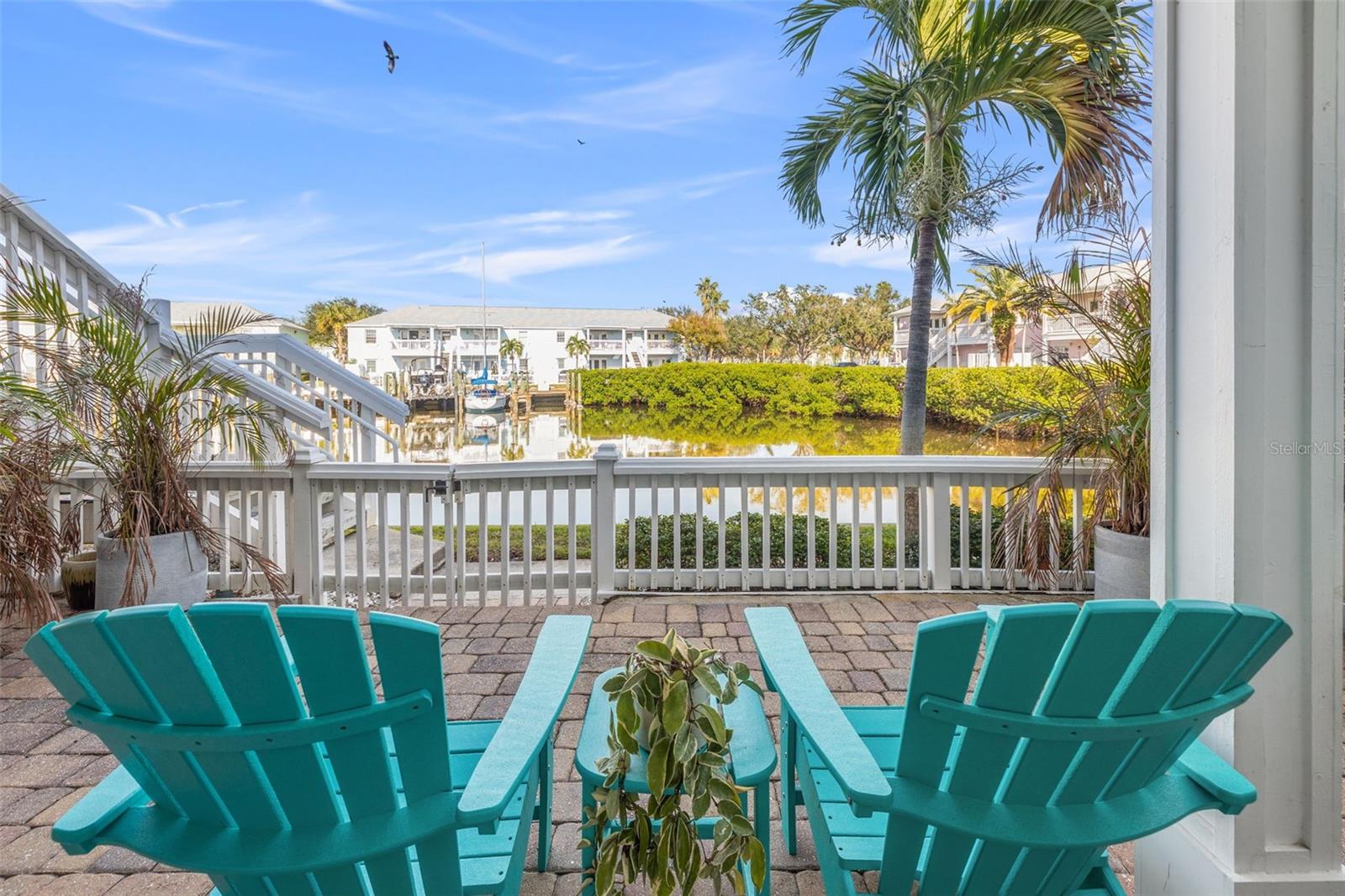 Private Back Porch Deck