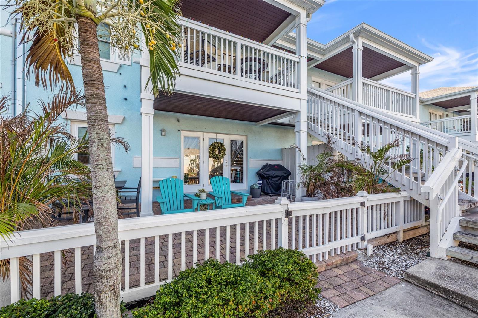 Spacious Back Deck