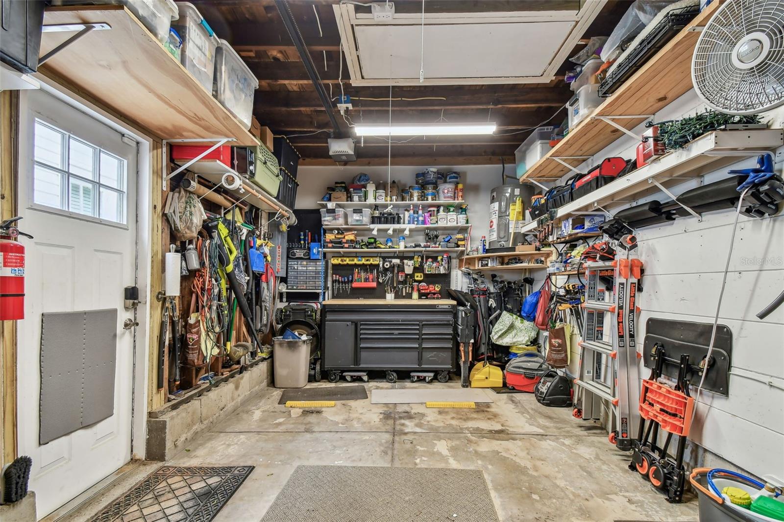 Garage and workshop space