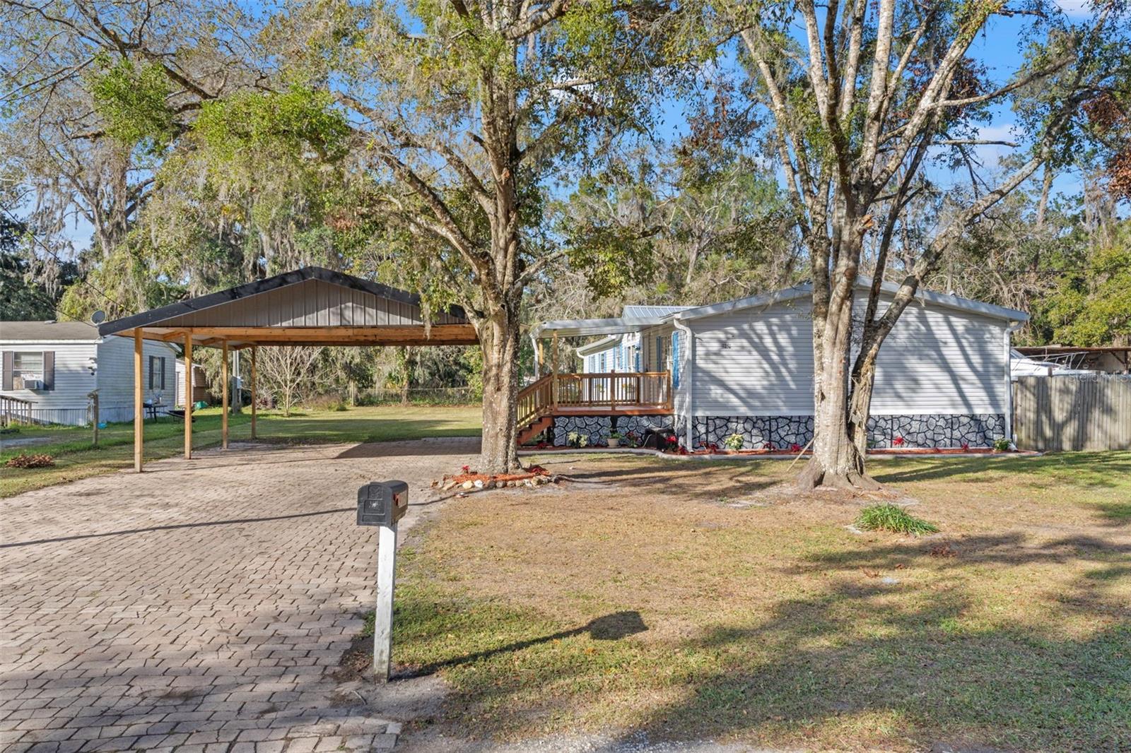 Parking for for underneath the carport