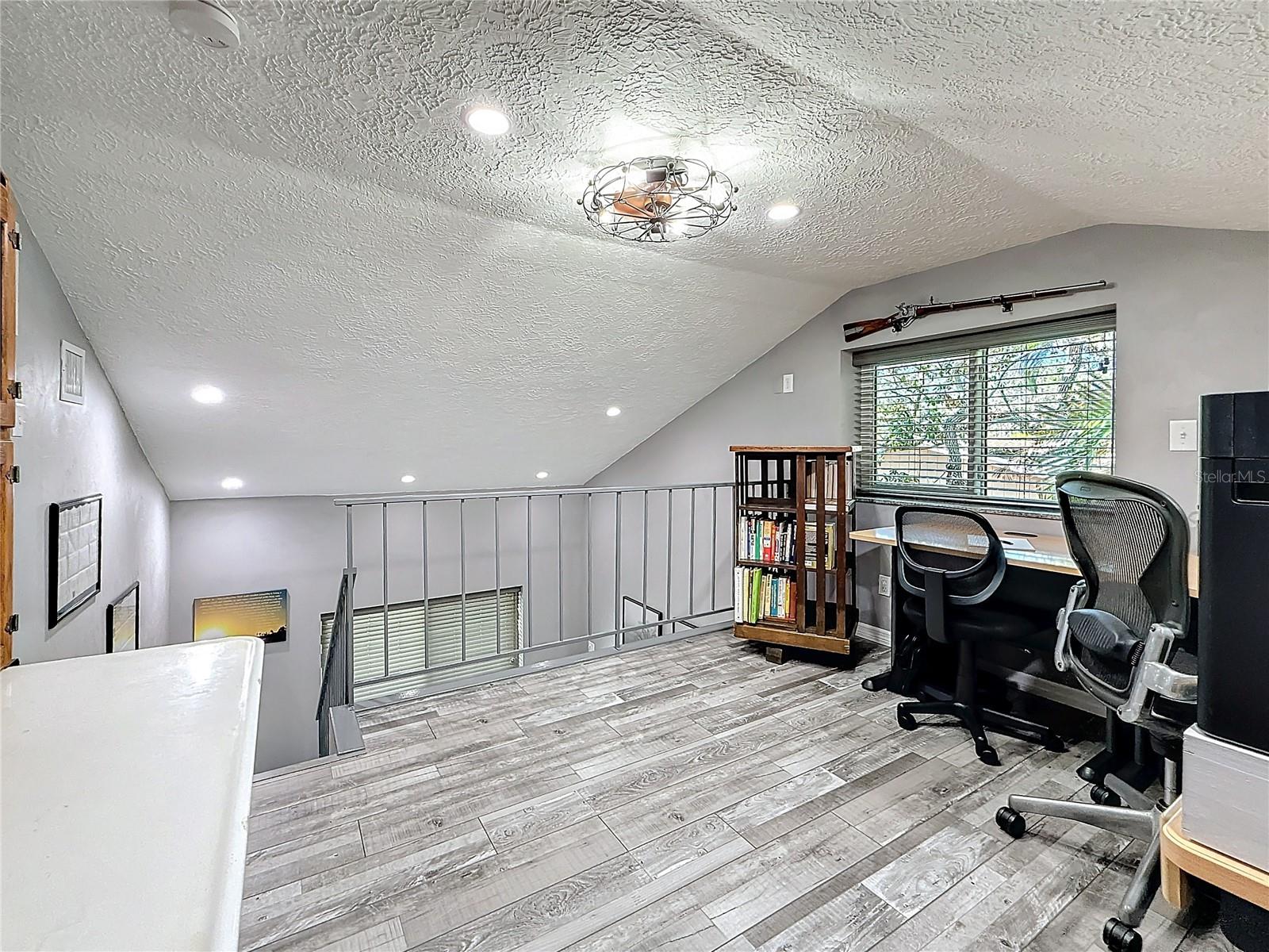 Loft Office