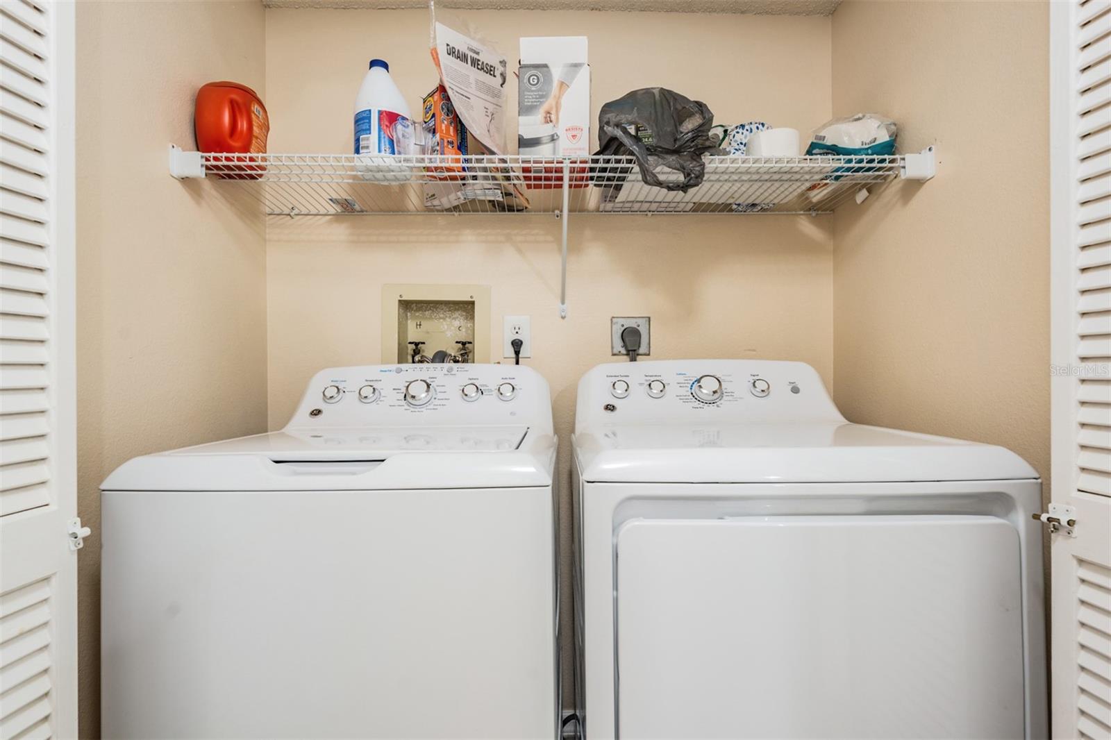 Interior Laundry not on Lanai