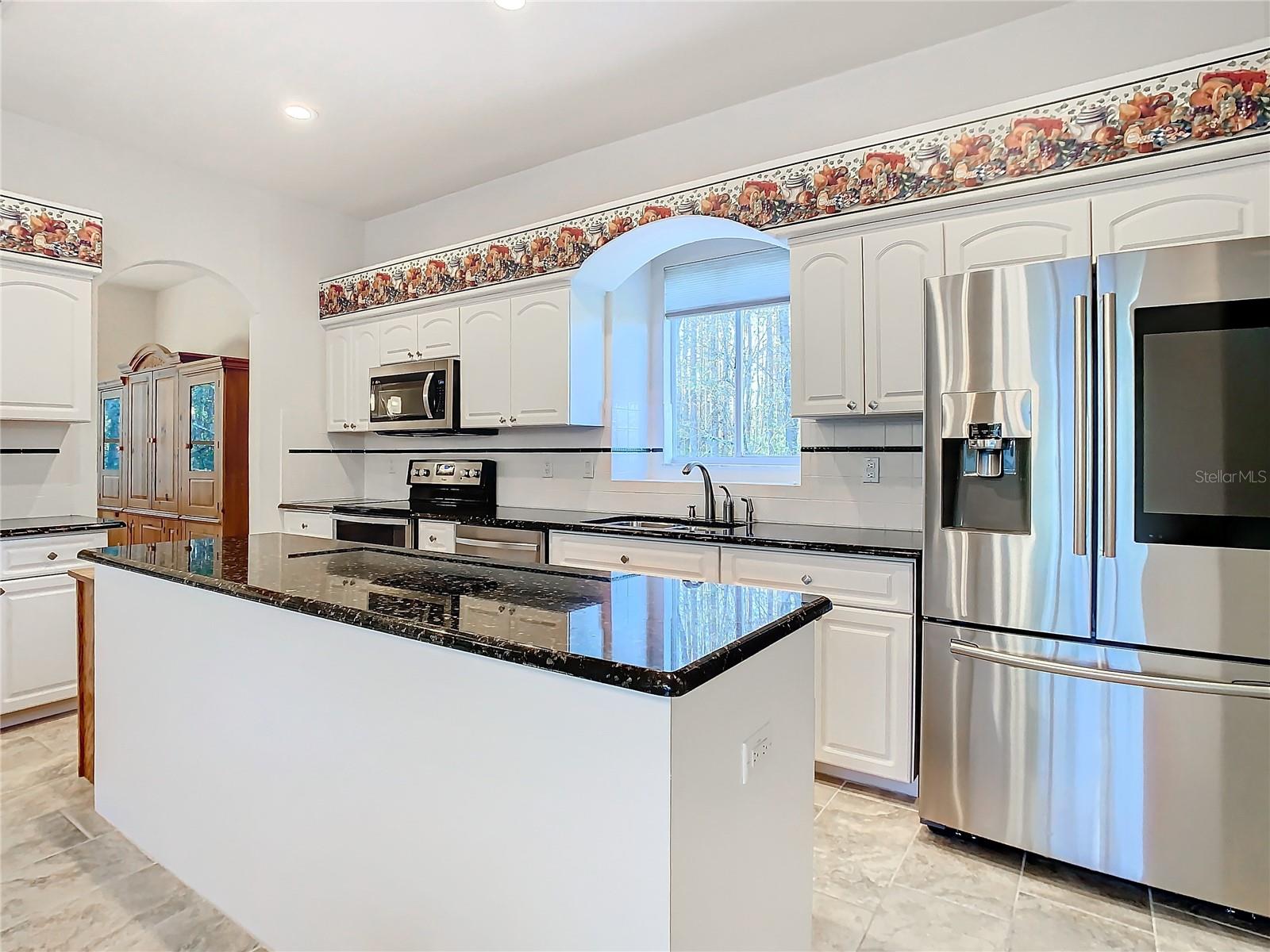 Spacious kitchen island, perfect for gathering