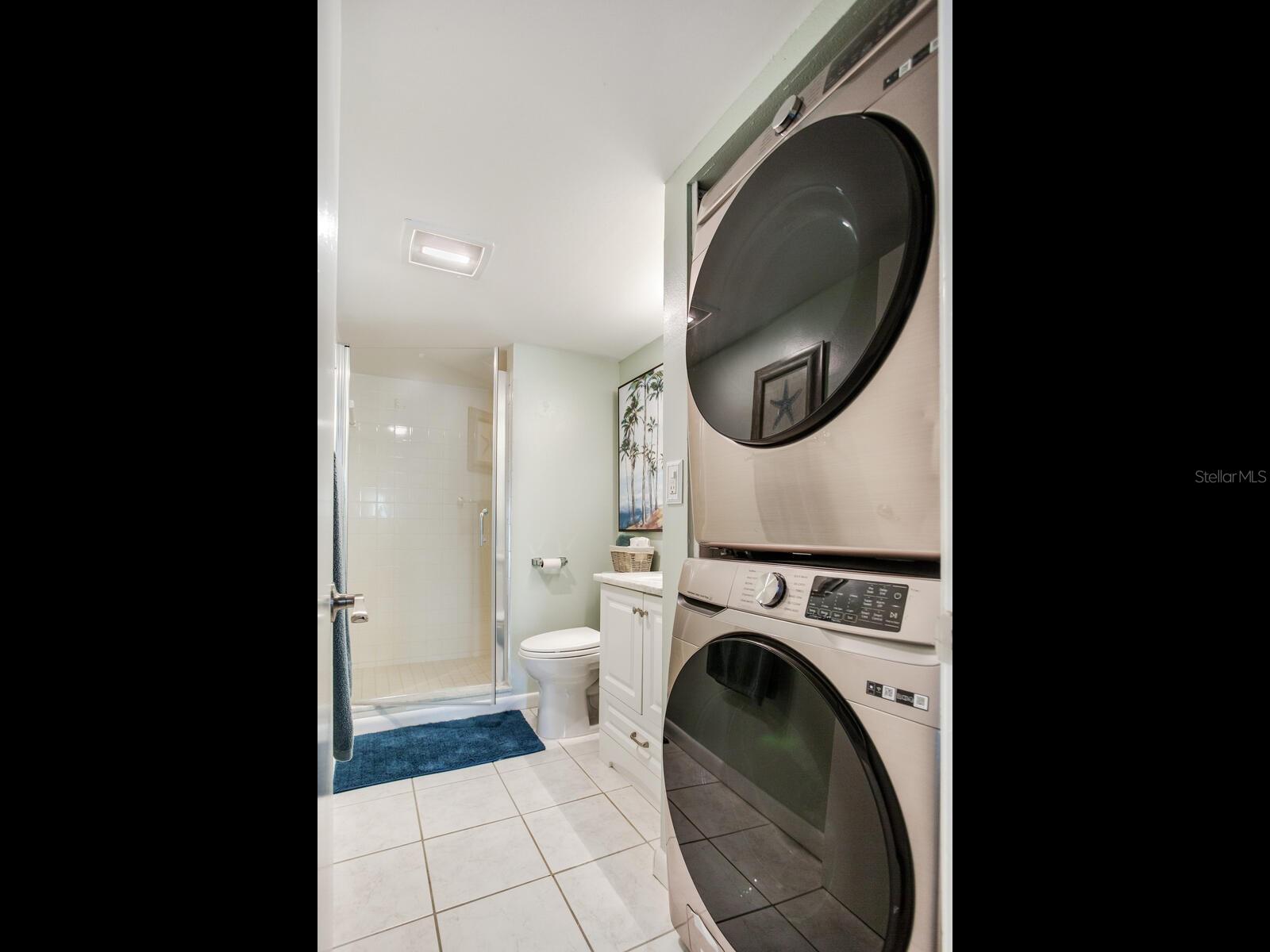 Washer and Dryer Included