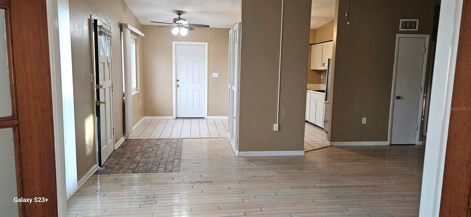 From Living room looking into the dinette/kitchen area