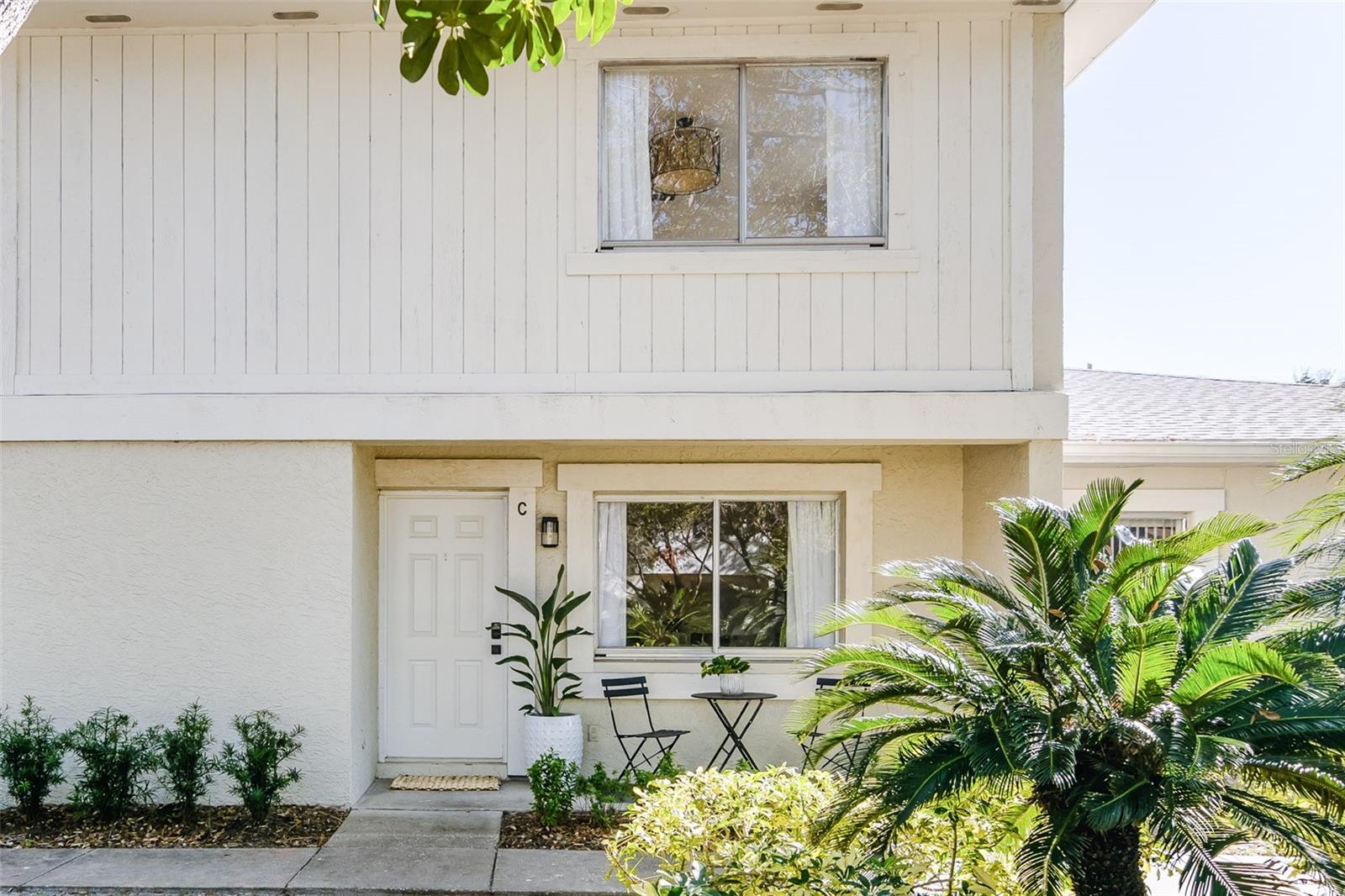 Front entrance of Townhouse