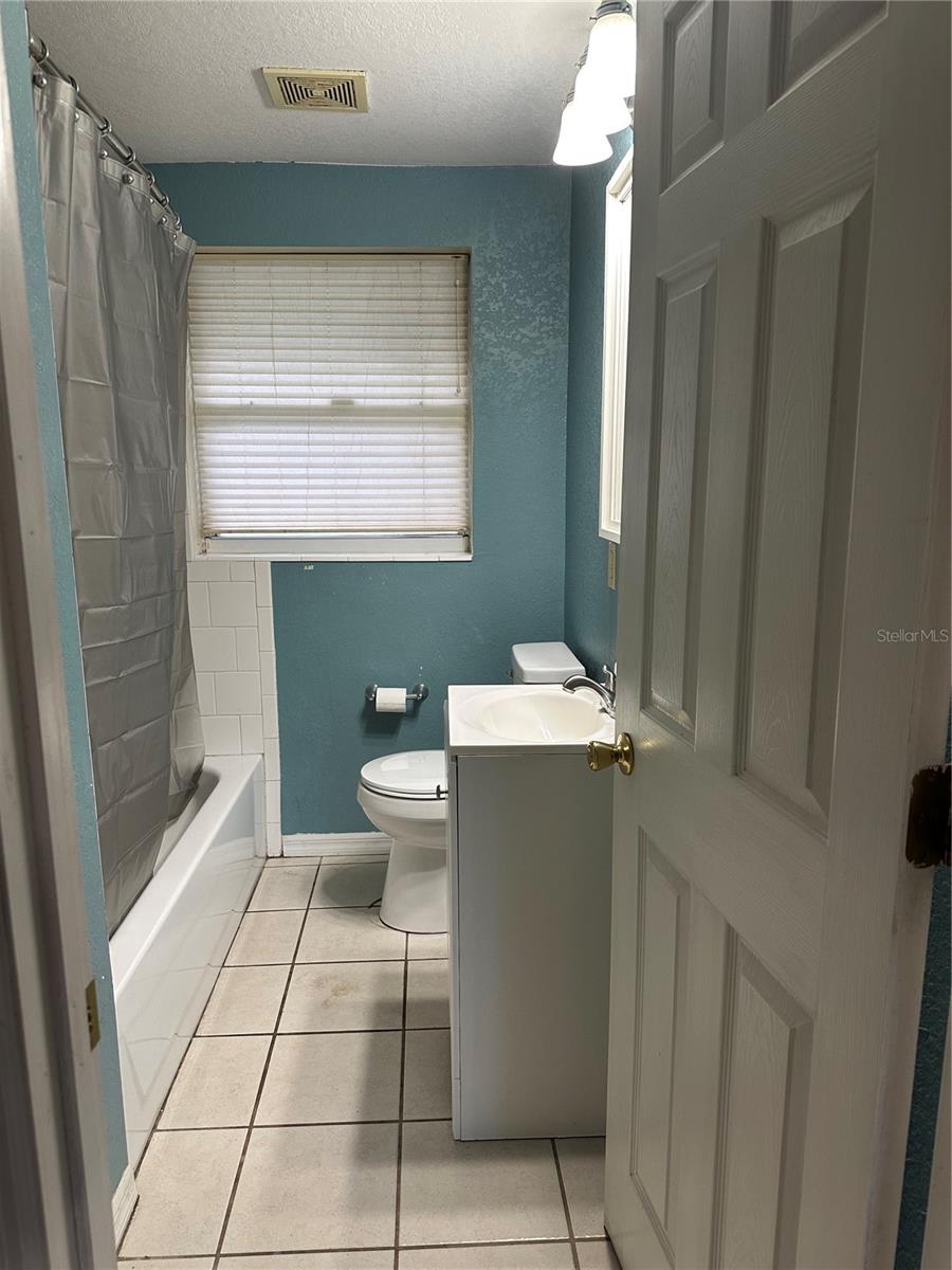 Main House Bathroom