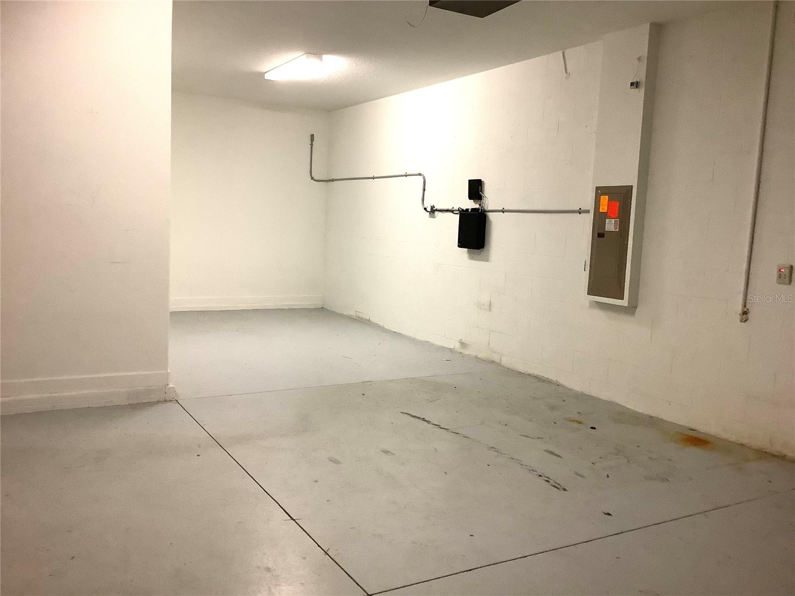3rd space of 3-car garage