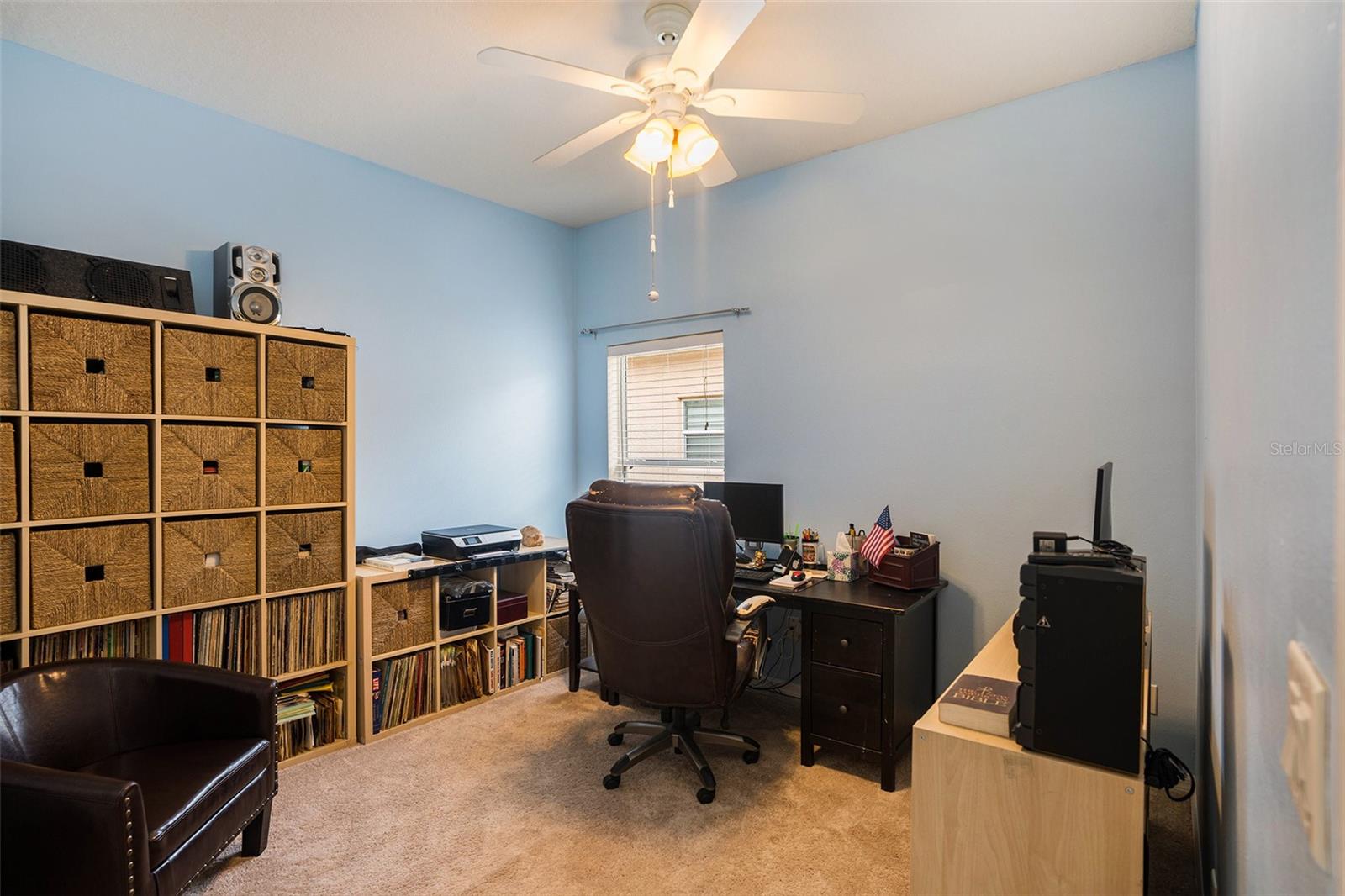 bedroom/office