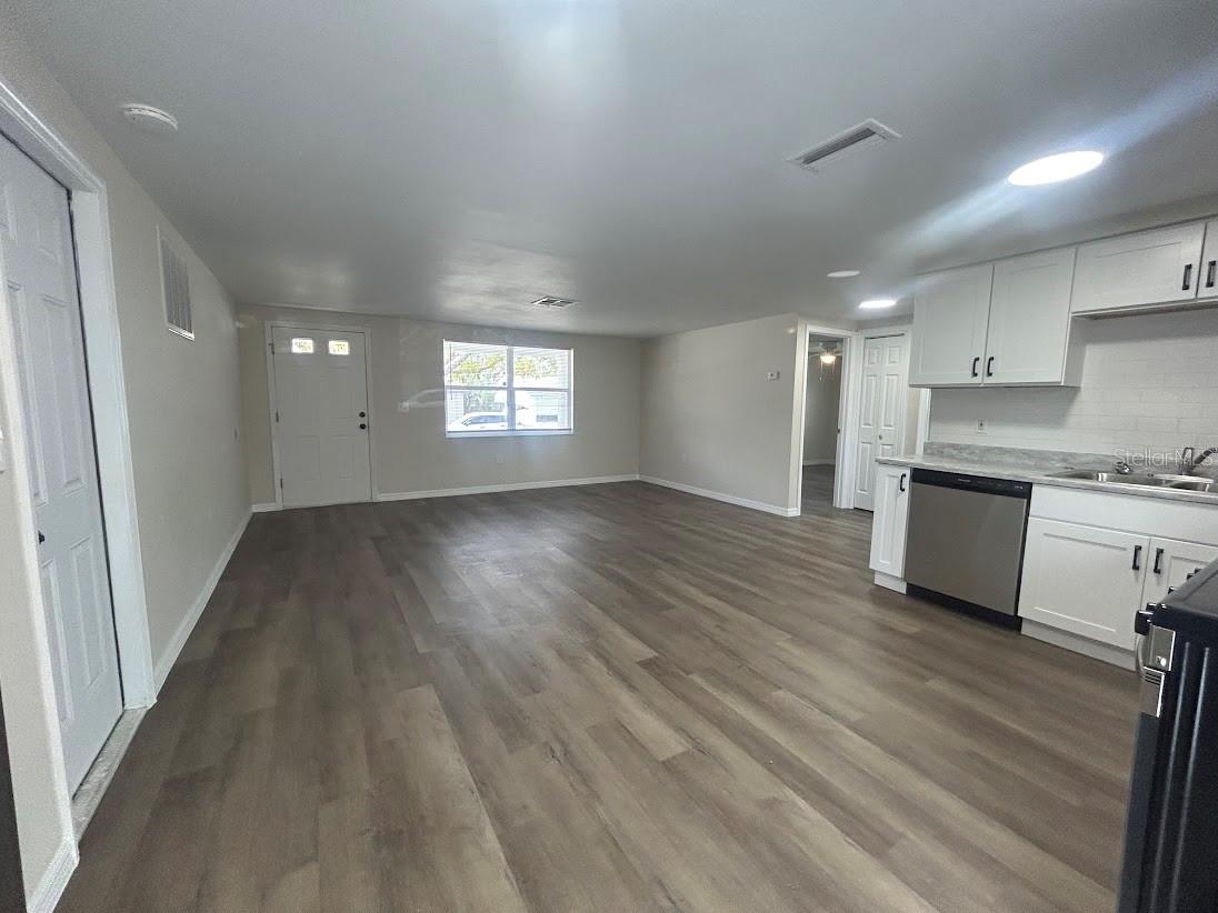 Kitchen Living Area