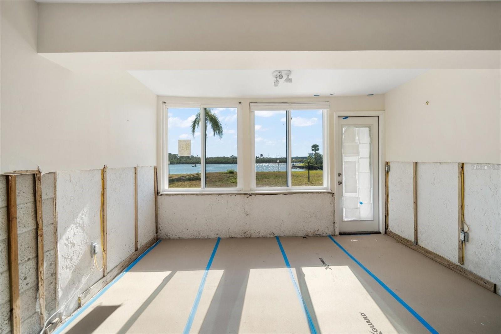 LIVING ROOM DURING REMEDIATION