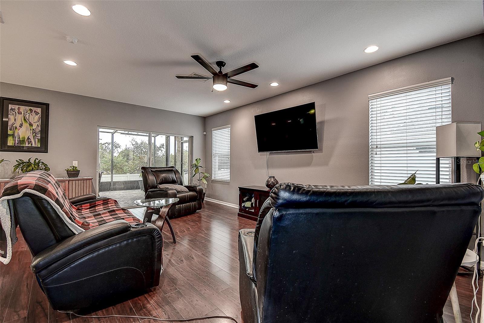 Family Room with sliding doors to screened lanai