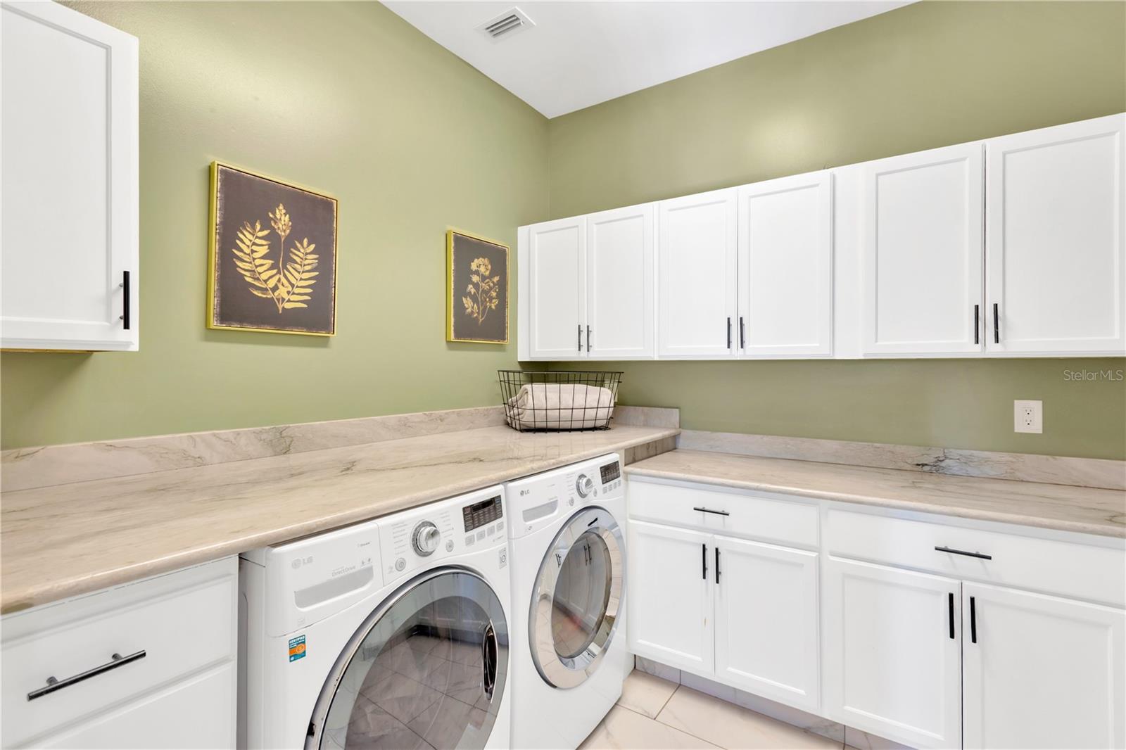 Expansive 2nd Level Laundry Room With Ample Storage! Washer & Dryer Included!