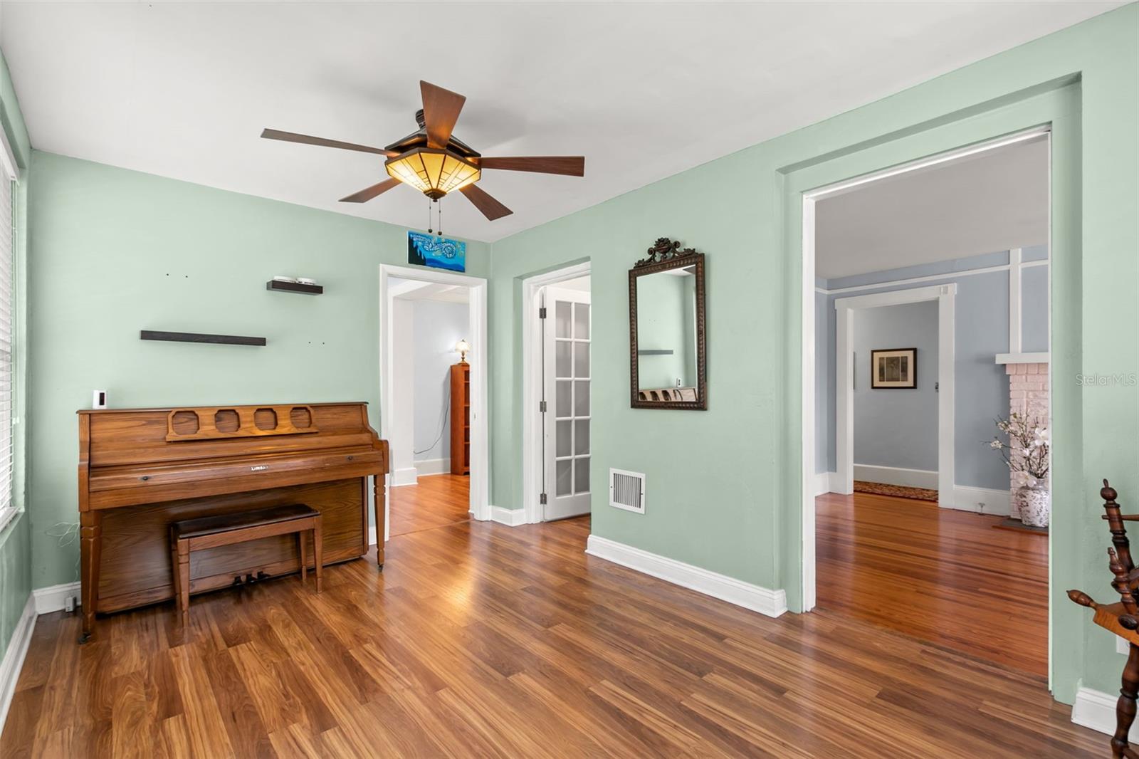 Foyer/Music Room