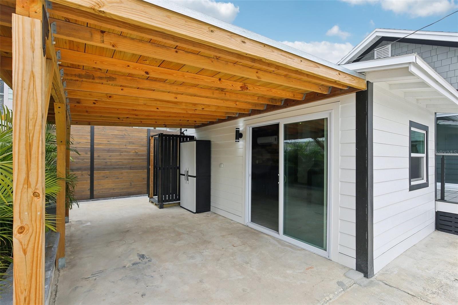 Entrance to the bonus room.