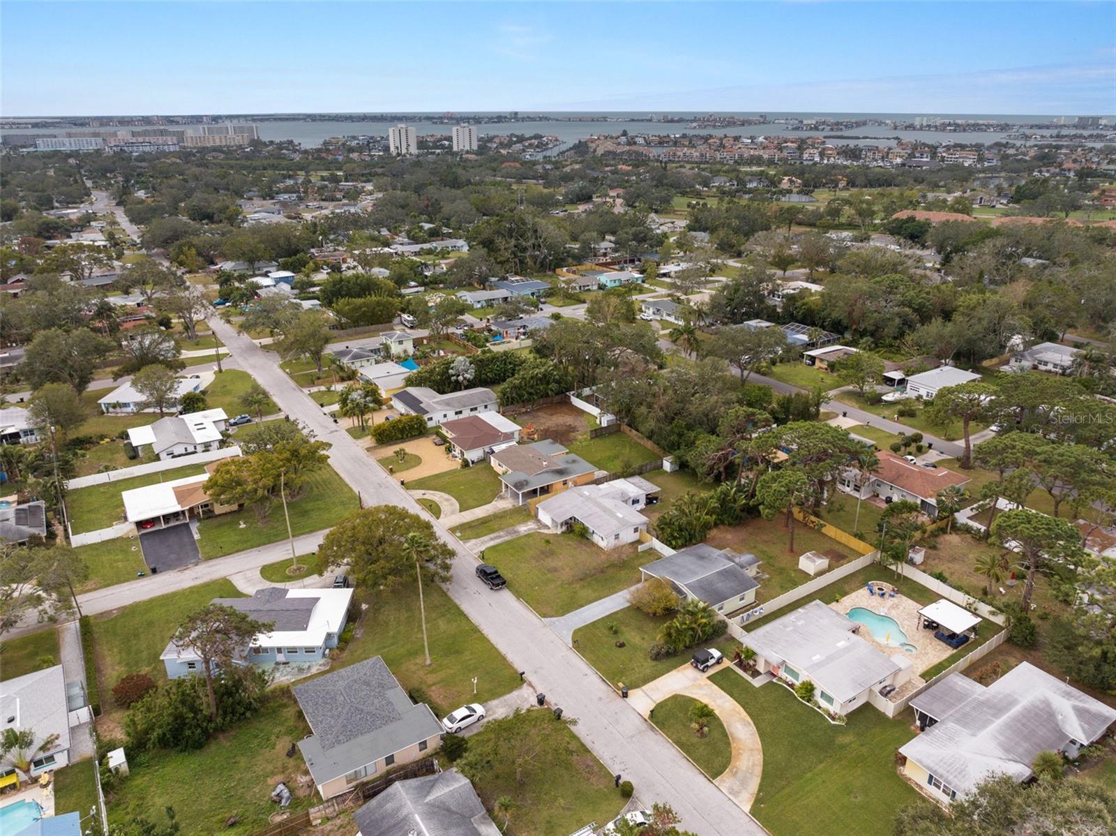 The Gulfport Historic District is a golfcart ride away!