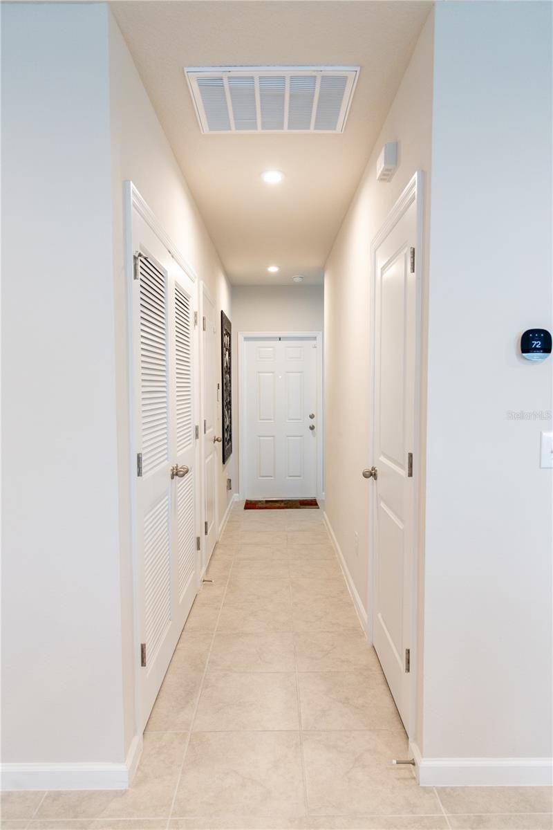 Foyer entrance at Living Room