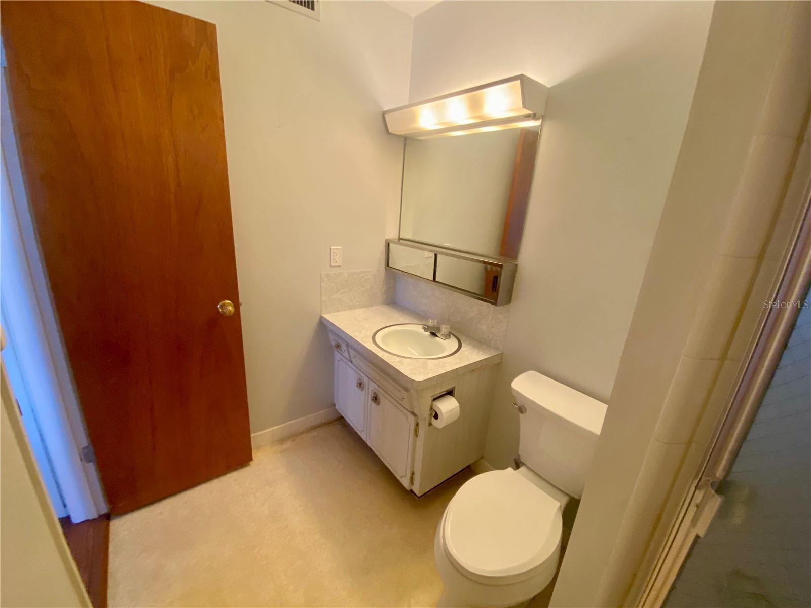 Main Bathroom