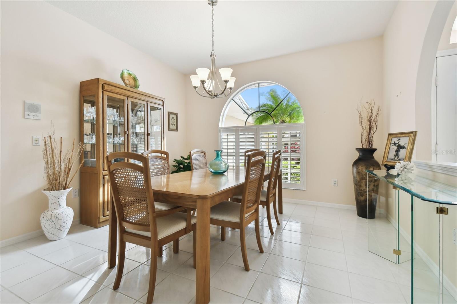 formal dining room