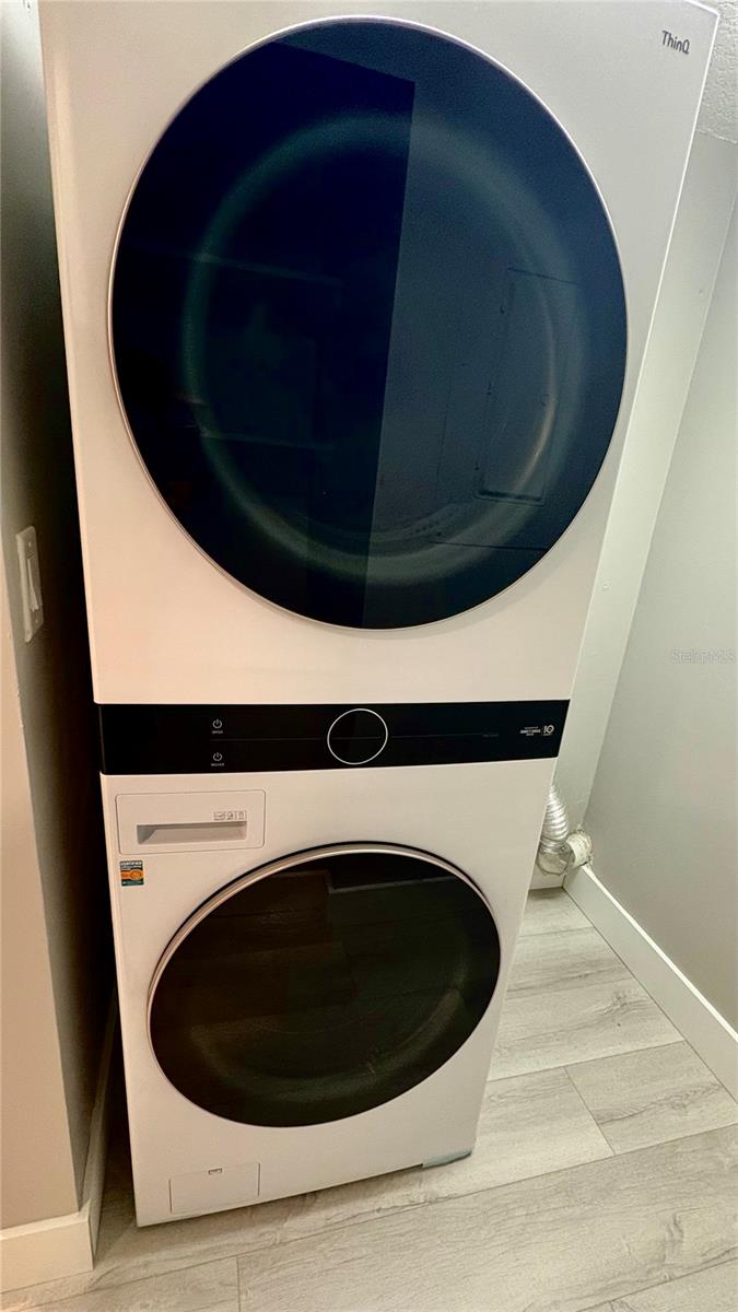 LG Thinq Smart Washer and Dryer