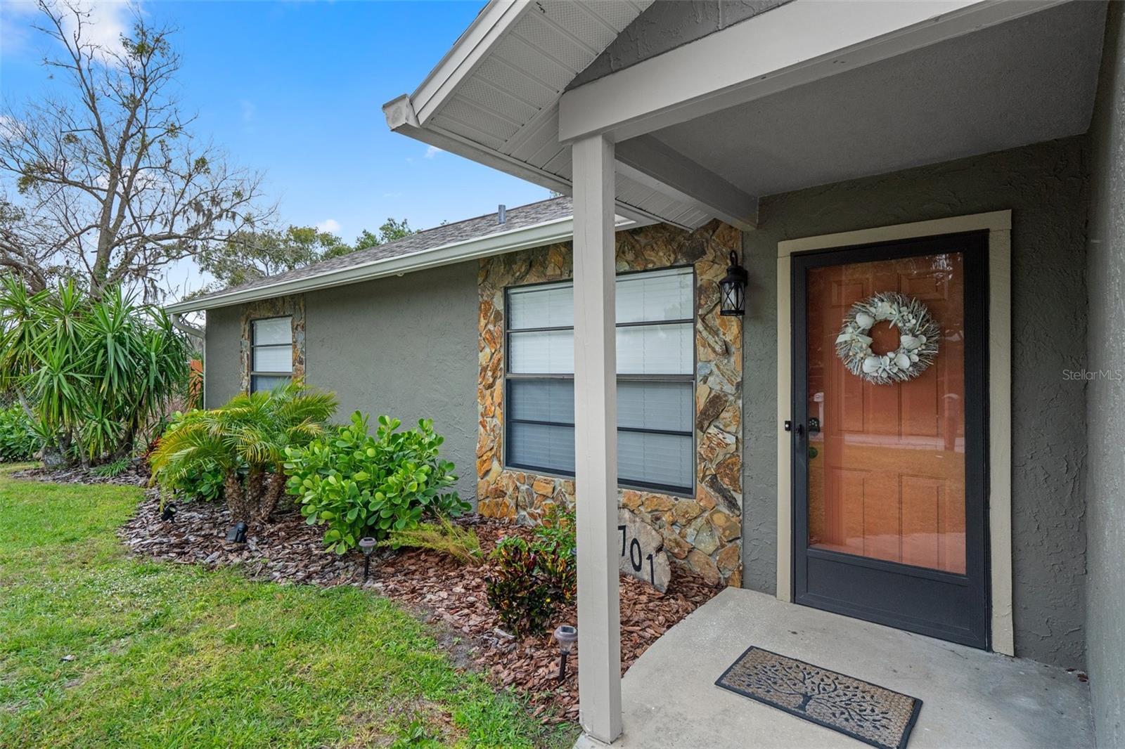 Beautiful Front Entry