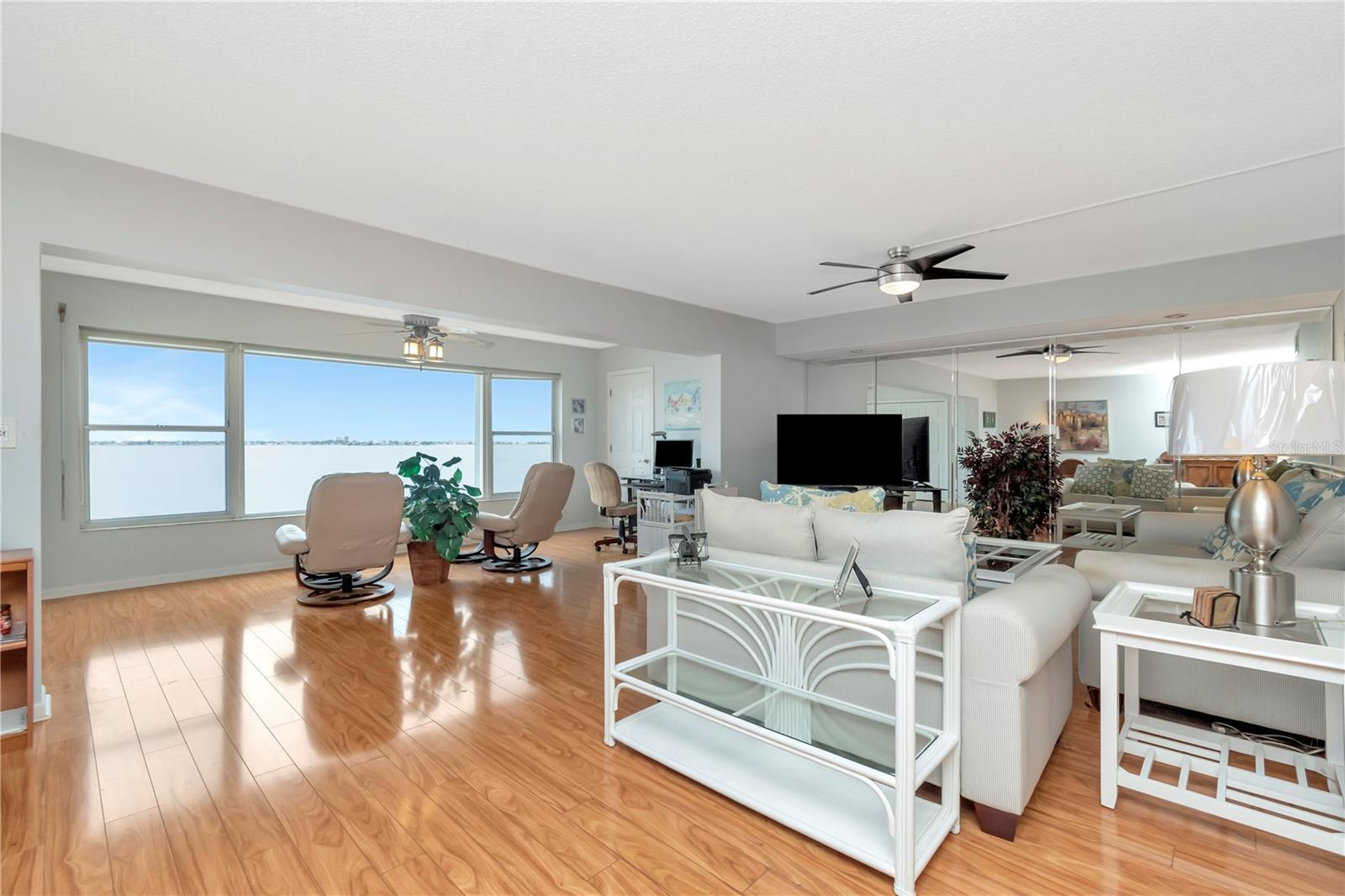 LARGE OPEN CONCEPT LIVING ROOM/FLORIDA ROOM - LOOK AT THAT VIEW