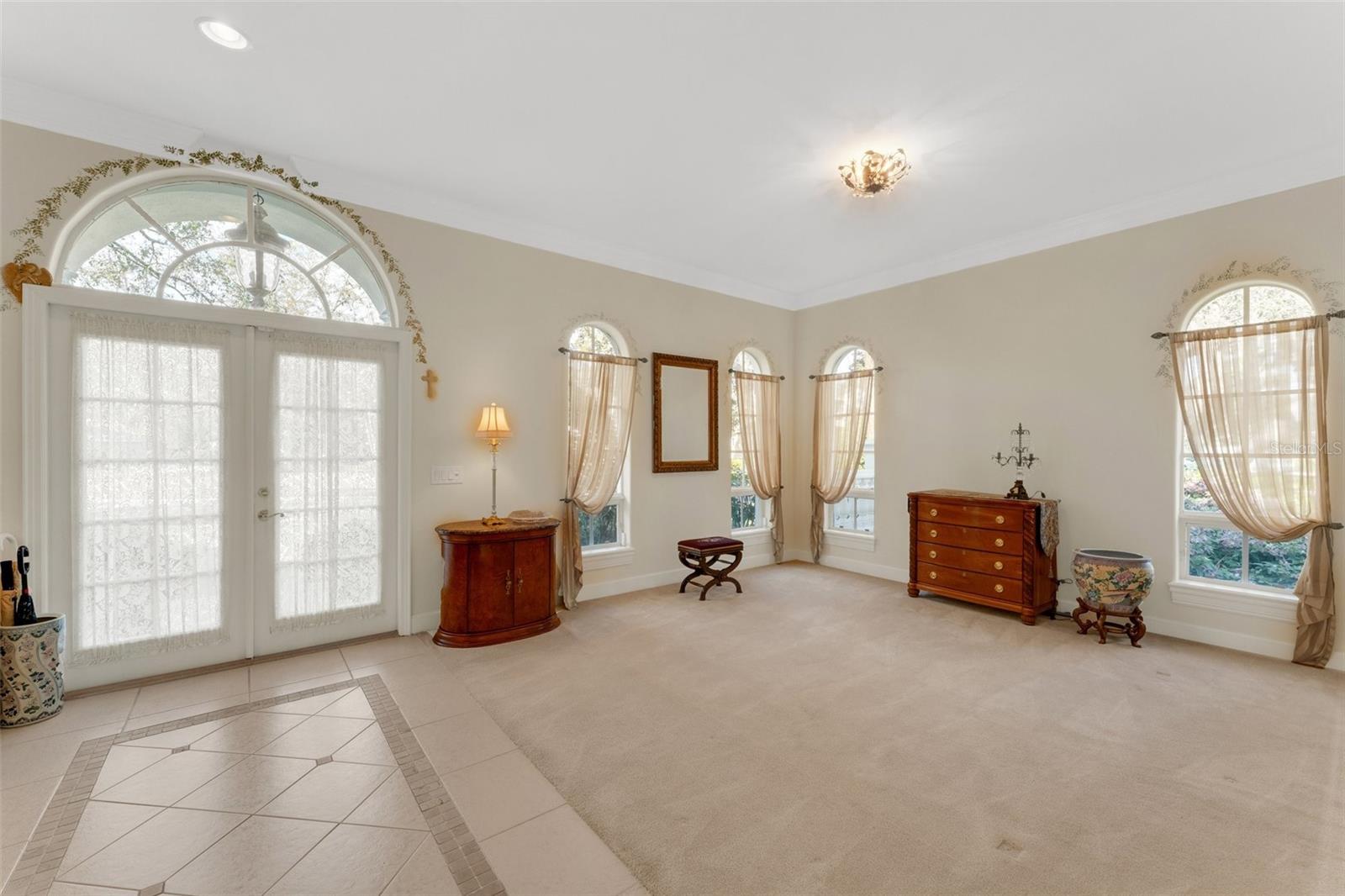 Entry Foyer and LivRm