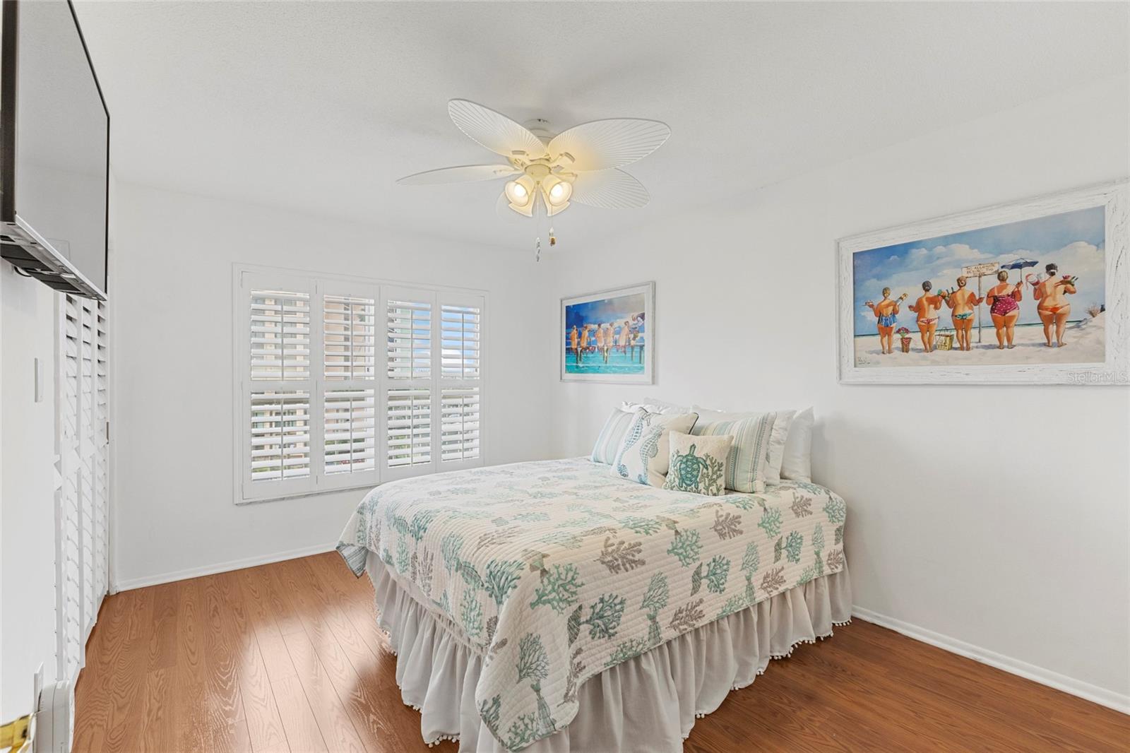 2nd bedroom with water view