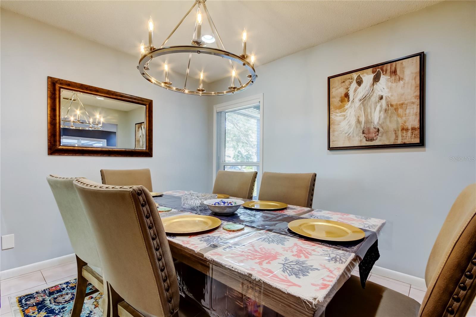 32. 30. Dining Room (10.2' x 11.8') Offers Plenty of Room for a 6-8 Person Dinette!