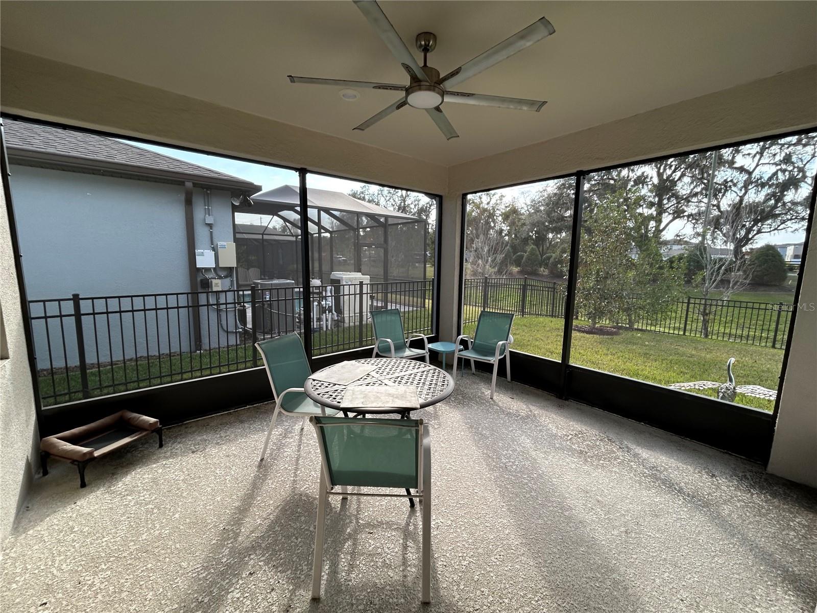 Covered/Enclosed back Porch