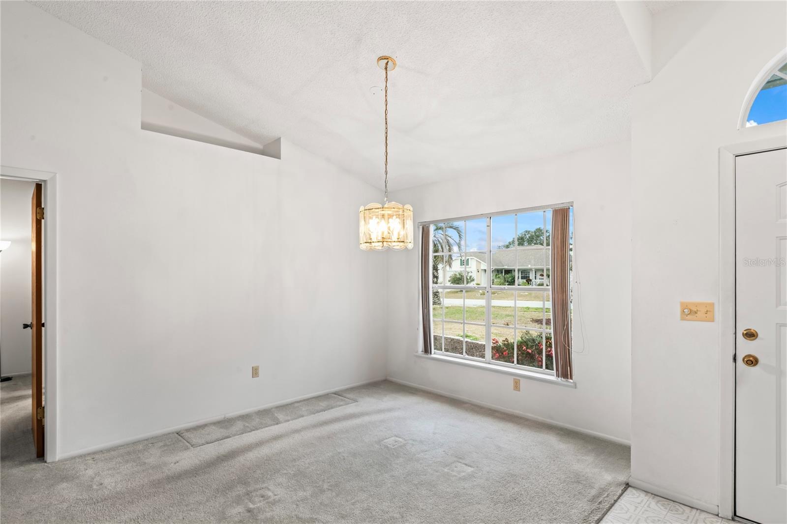 Formal dining room